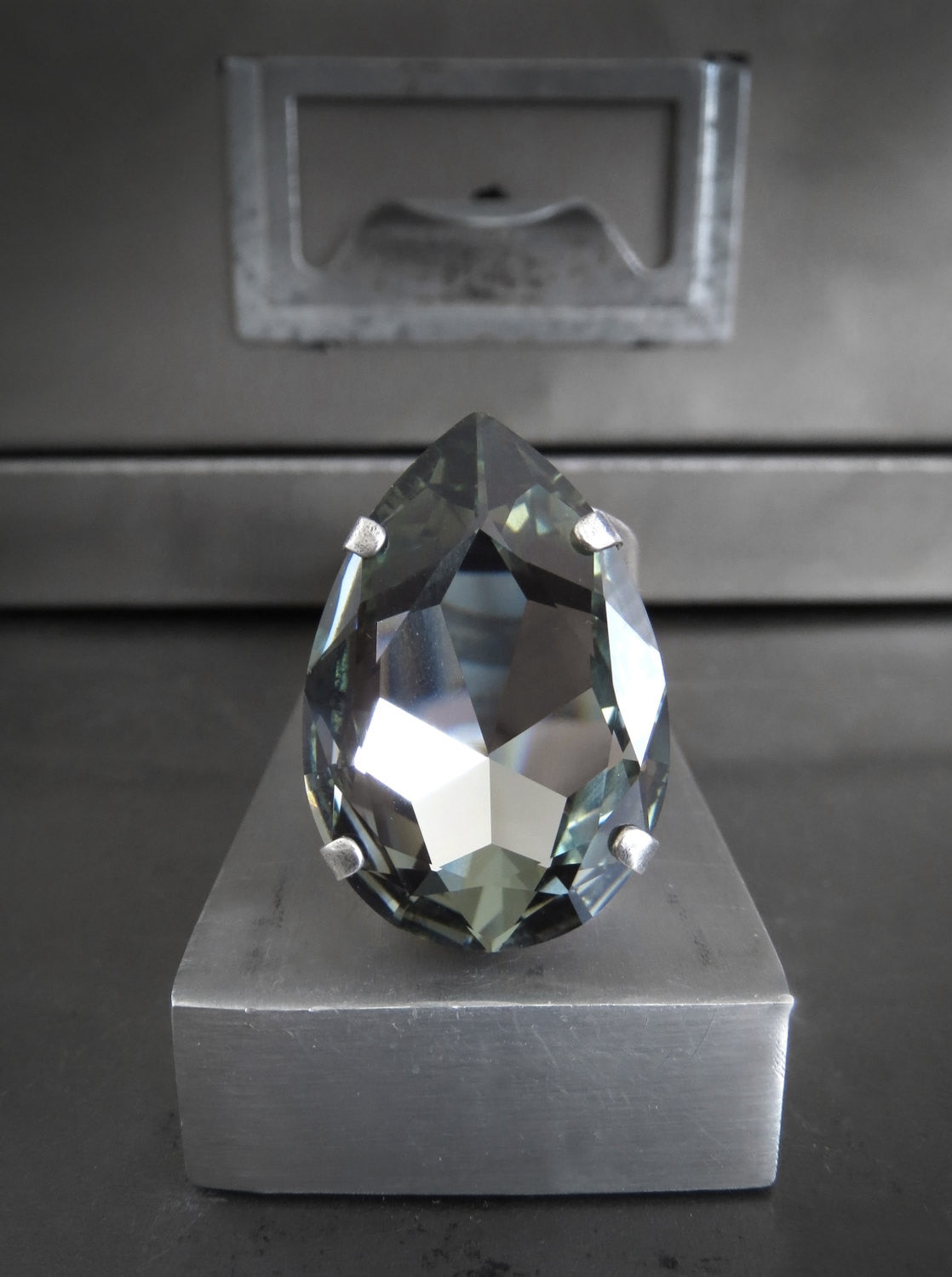 NIGHTFALL - Large Teardrop Black Diamond Crystal Ring