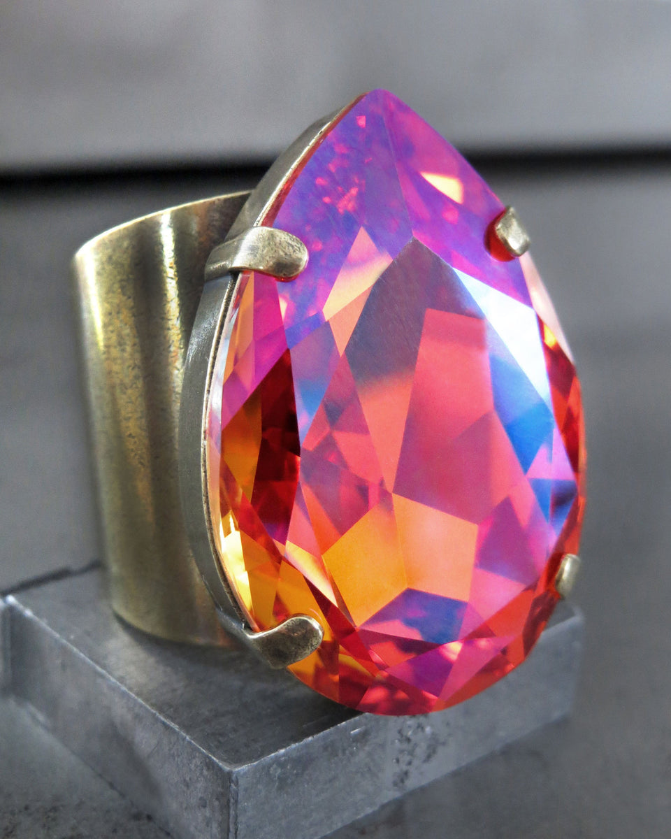 [韓国人気ジュエリー] nff Sun Magenta Ring Large Magenta Crystal Teardrop Ring, Hot Pink Fuchsia Silver