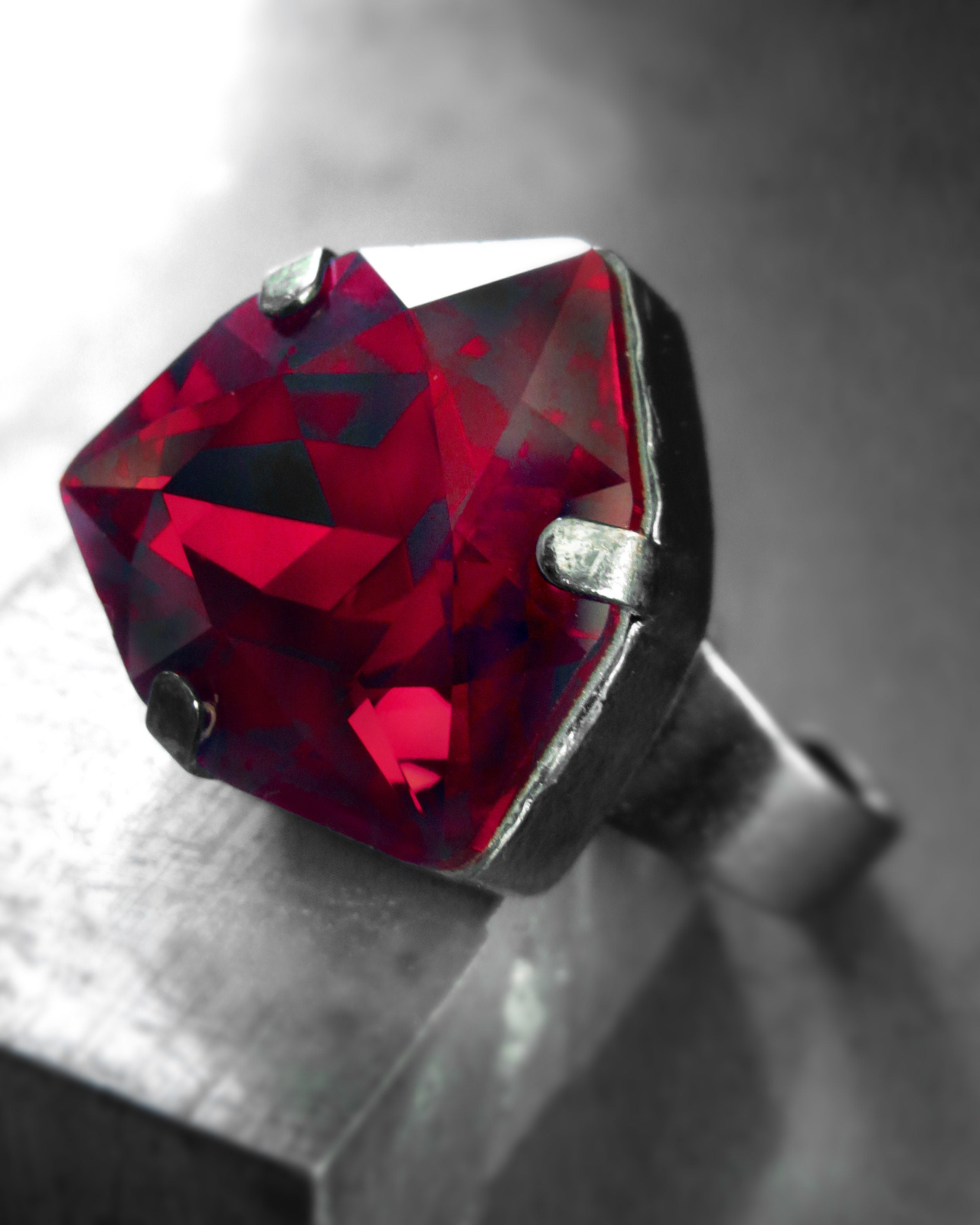 SCARLET - Regal Red Crystal Ring - Triangle Shape Trilliant Wicked Red Crystal Ring - Antiqued Silver Adjustable Ring Band