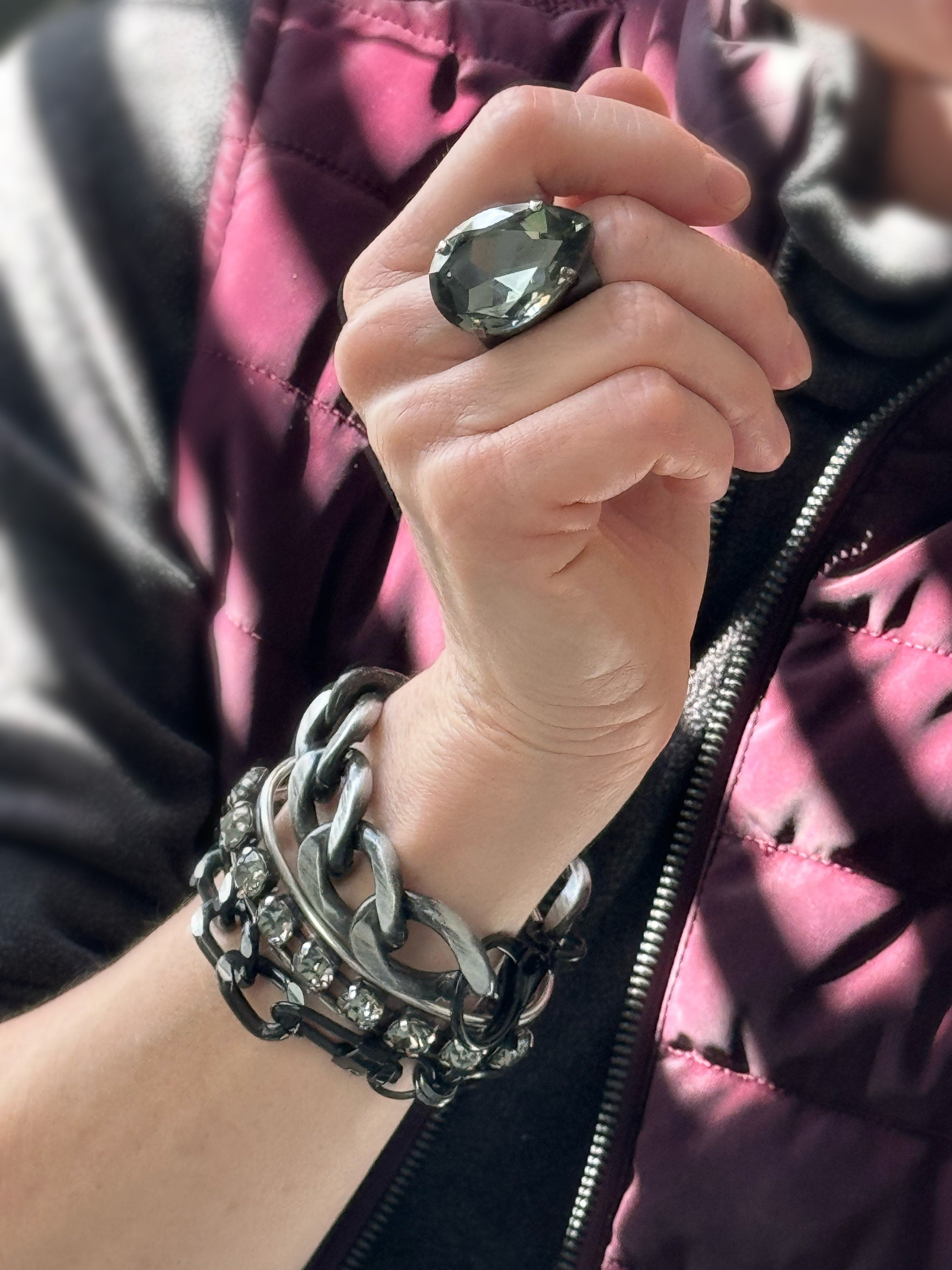 VIBE - Thick Black and Silver Chain Bracelet . Faceted Black Silver Chain Bracelet for Men Women - Unisex Bracelet, Unisex Jewelry