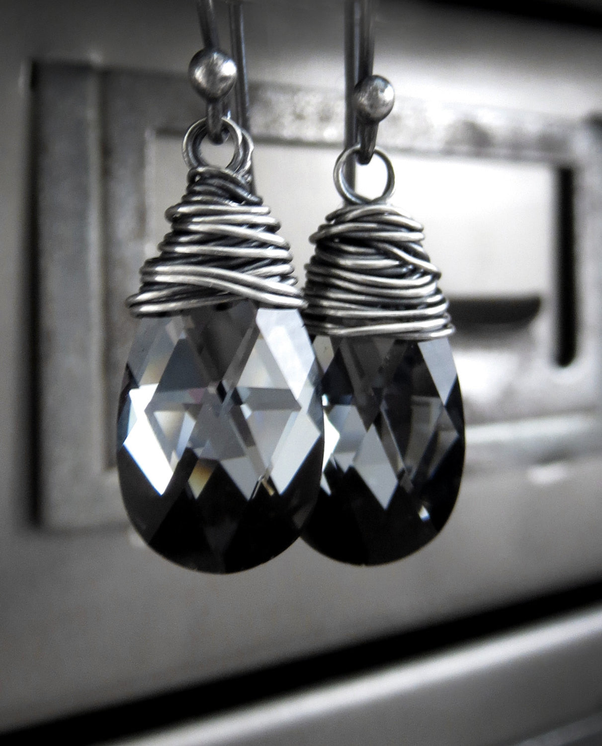 DARK NIGHT - Wire-Wrapped Teardrop Crystal Earrings