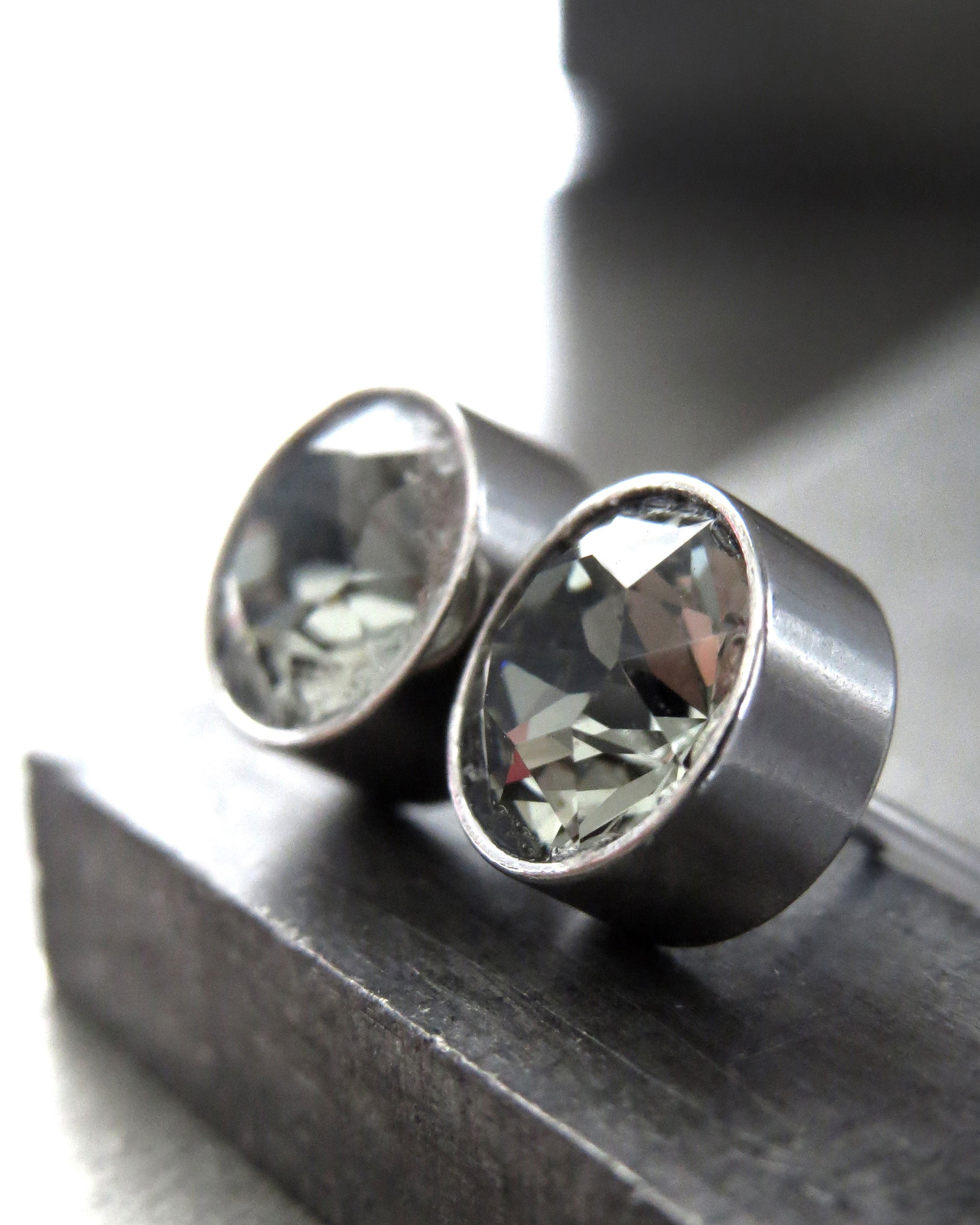Small Grey Stud Earrings with Black Diamond Crystal