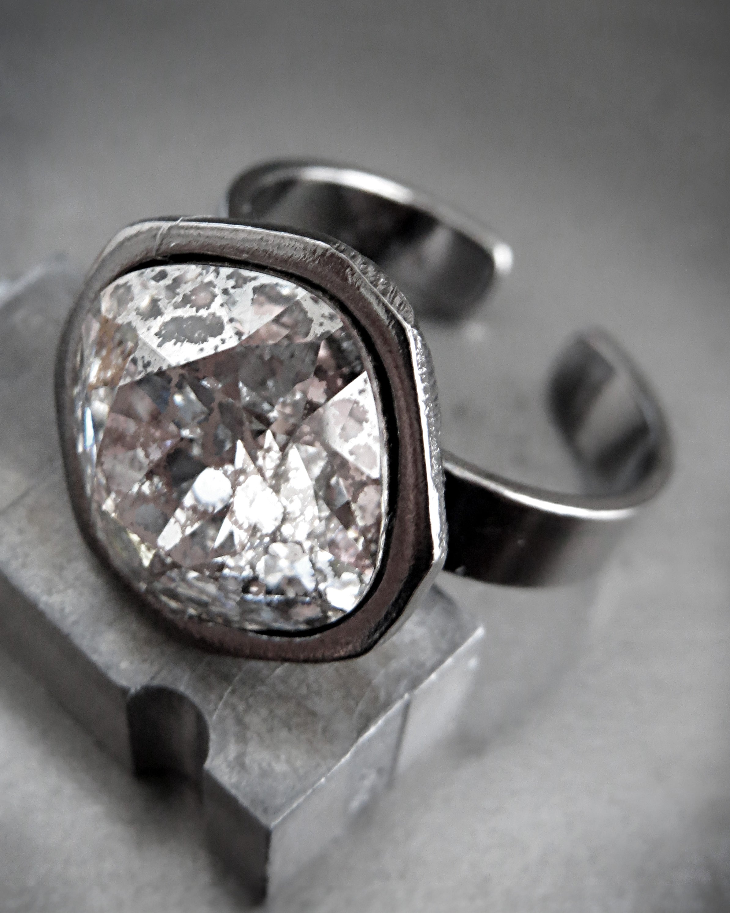 MERCURY - Distressed Metallic Silver Patina Crystal Ring
