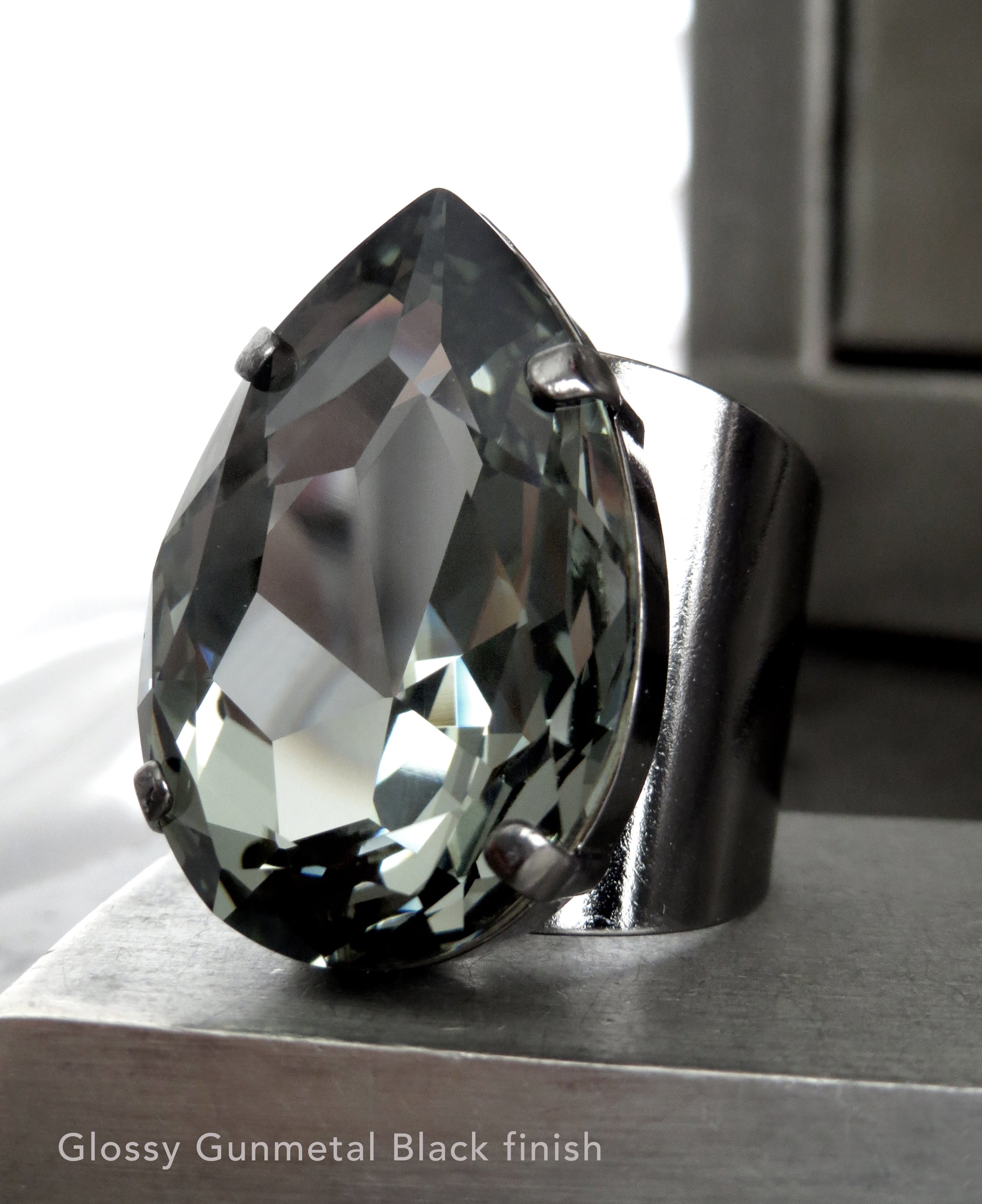 NIGHTFALL - Large Teardrop Black Diamond Crystal Ring