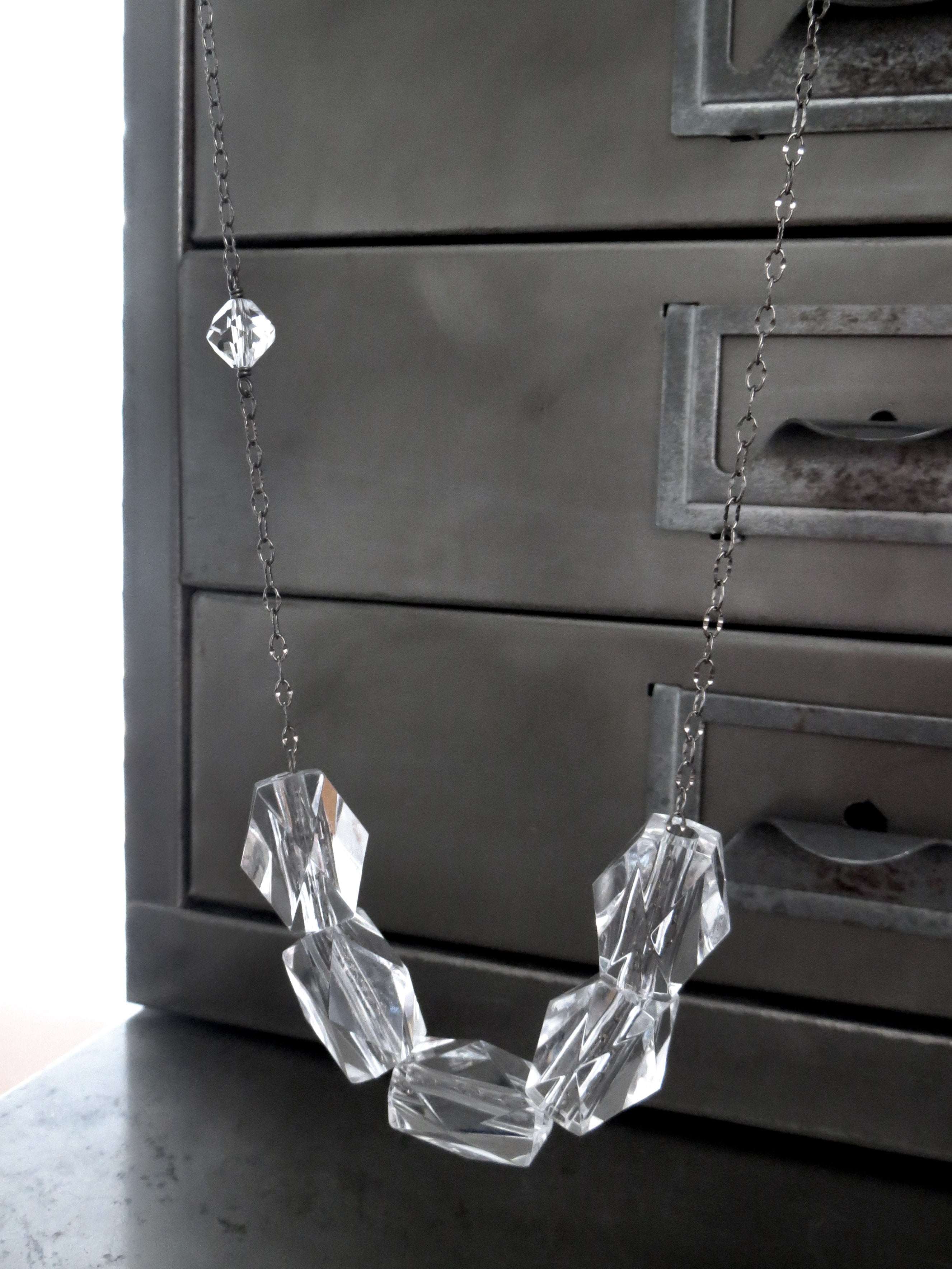 ICE CUBE - Long Clear Acrylic Chunky Cube Necklace