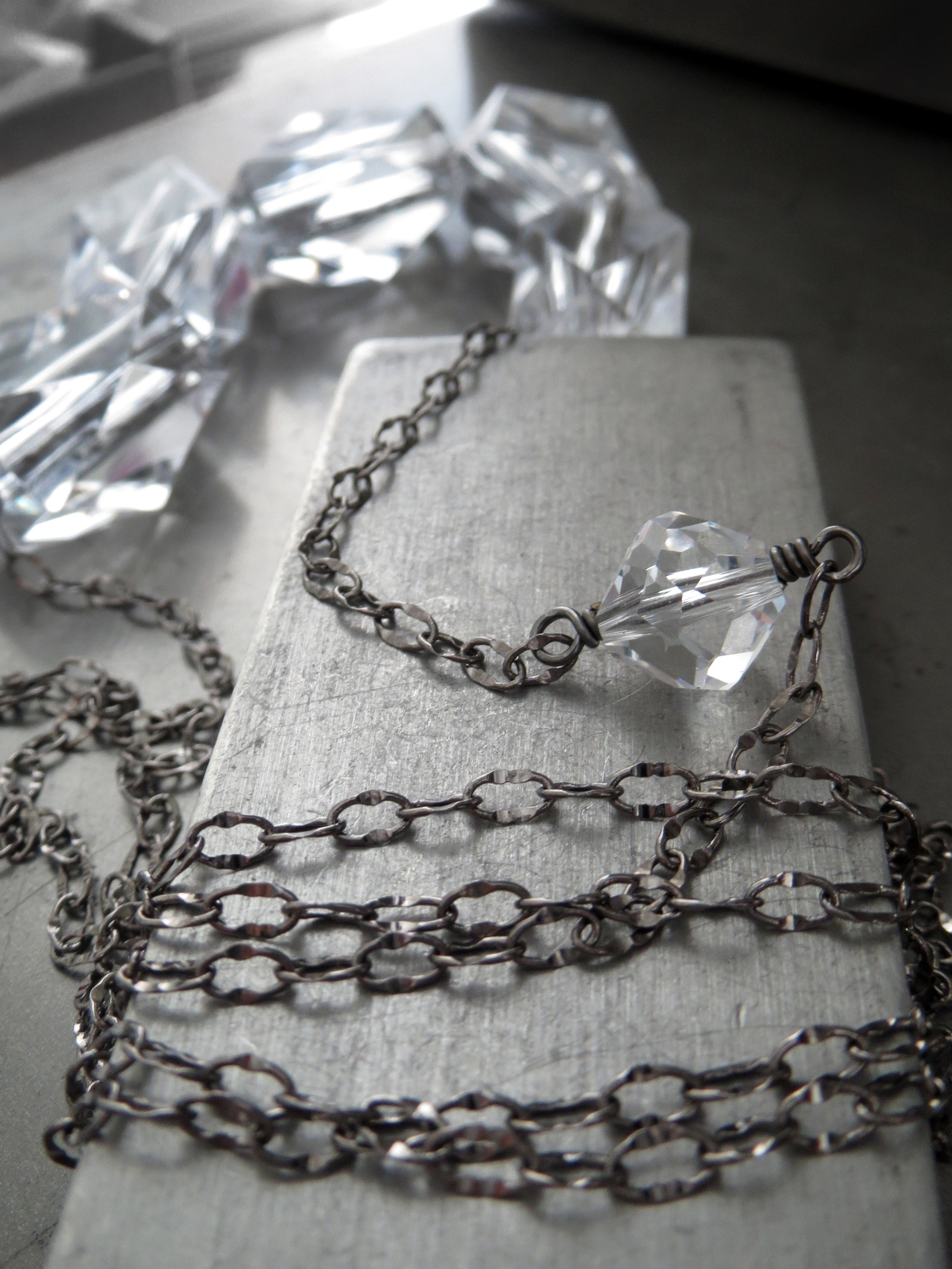 ICE CUBE - Long Clear Acrylic Chunky Cube Necklace