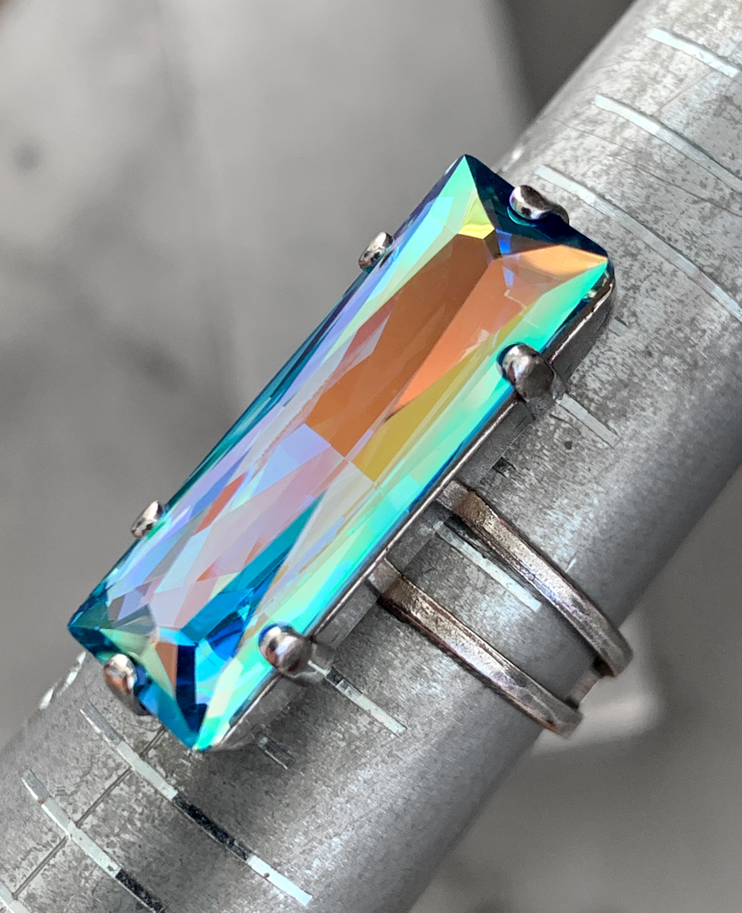 HYPNOTIZE - Limited! Cosmic Aqua Blue Baguette Crystal Ring