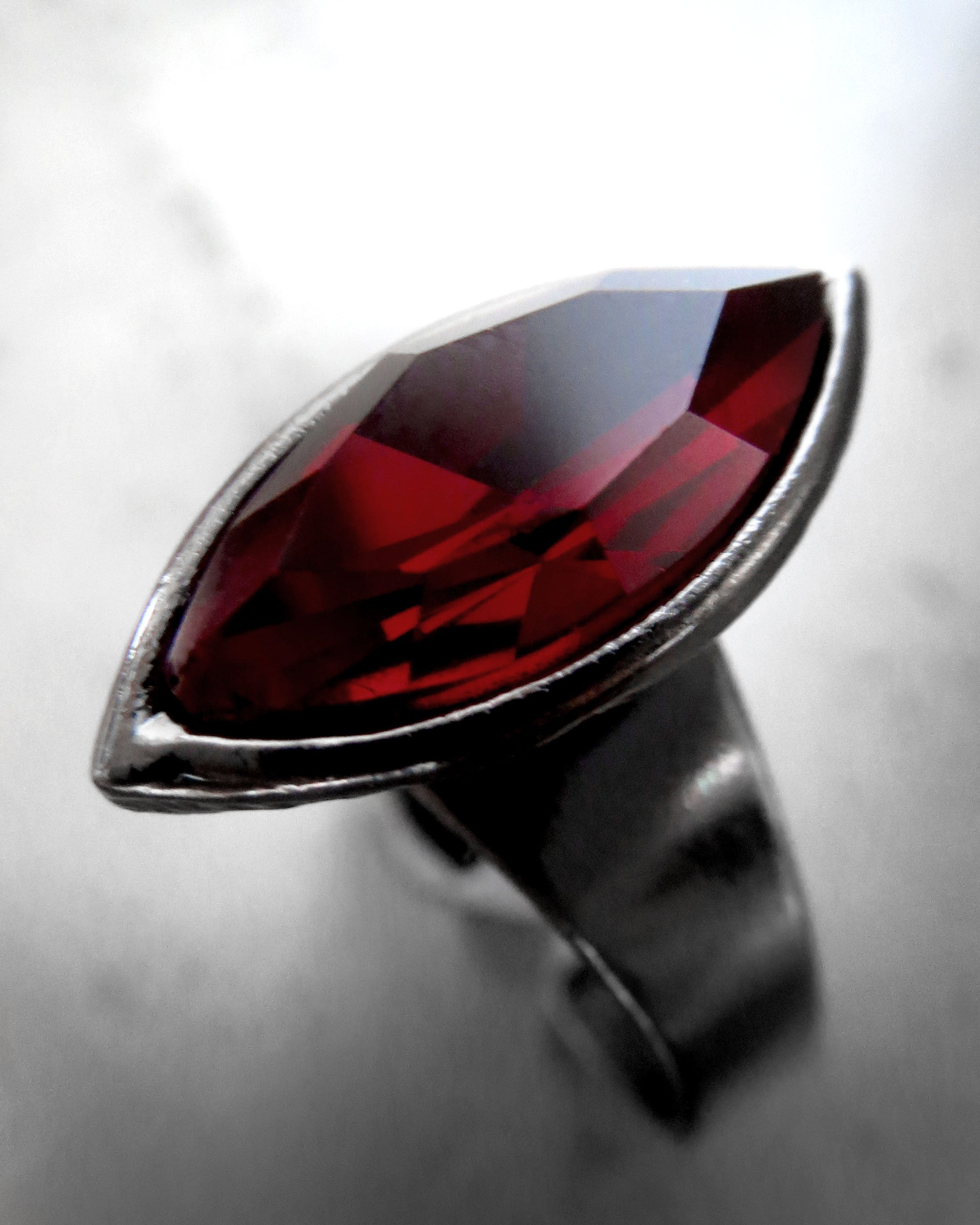 DROP of BLOOD - Gothic Deep Red Crystal Ring