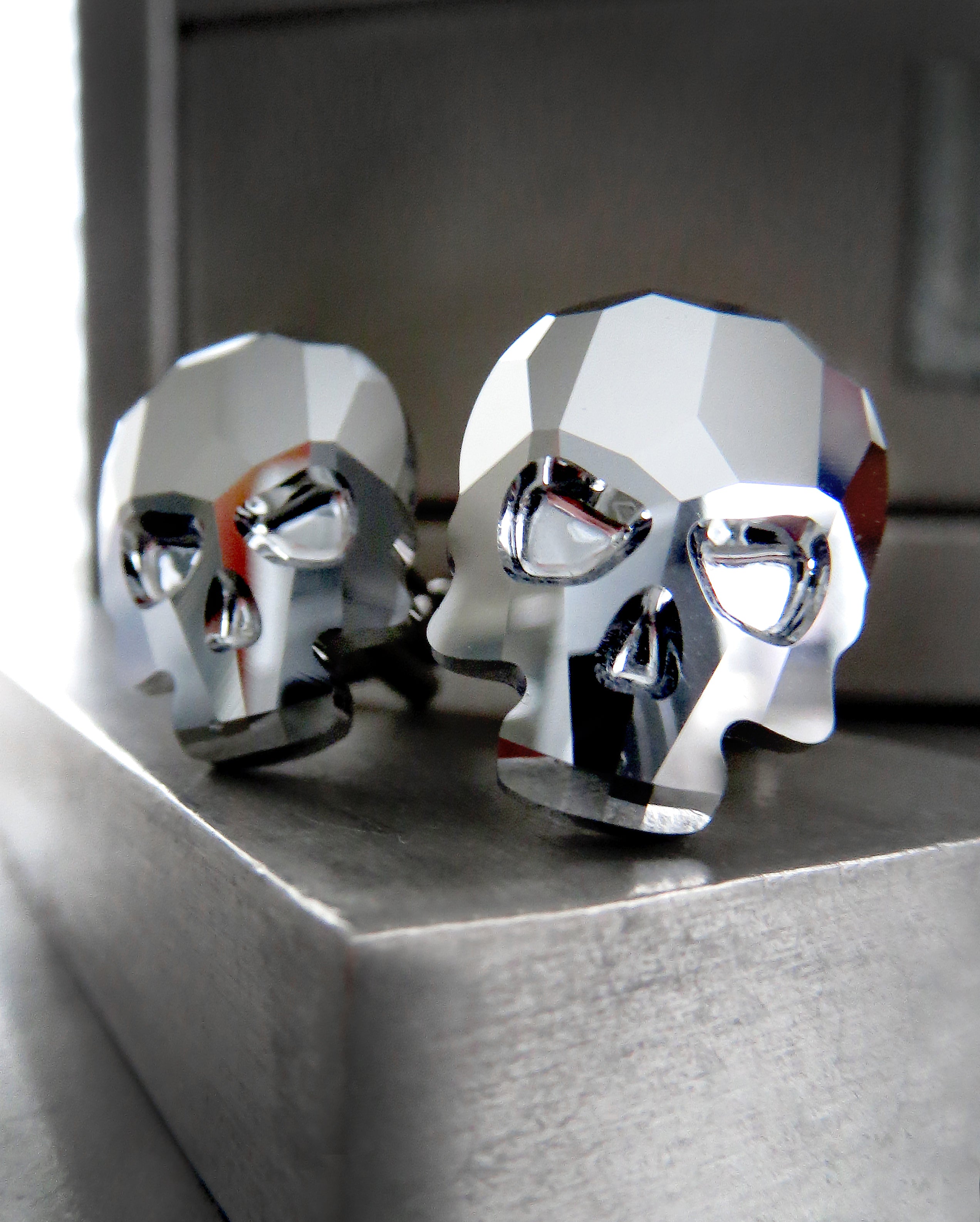 Silver Skull Cufflinks with Metallic Chrome Crystal