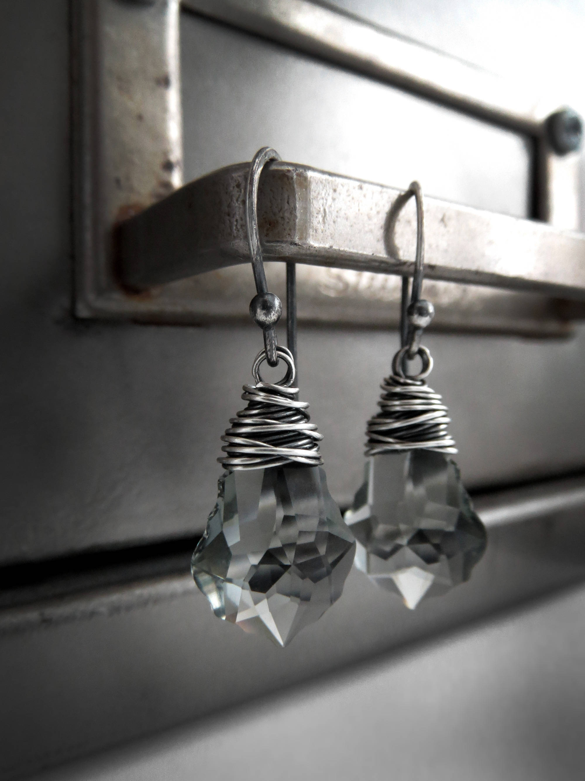 BAROQUE - Black Diamond Crystal Earrings with Wire Wrapping