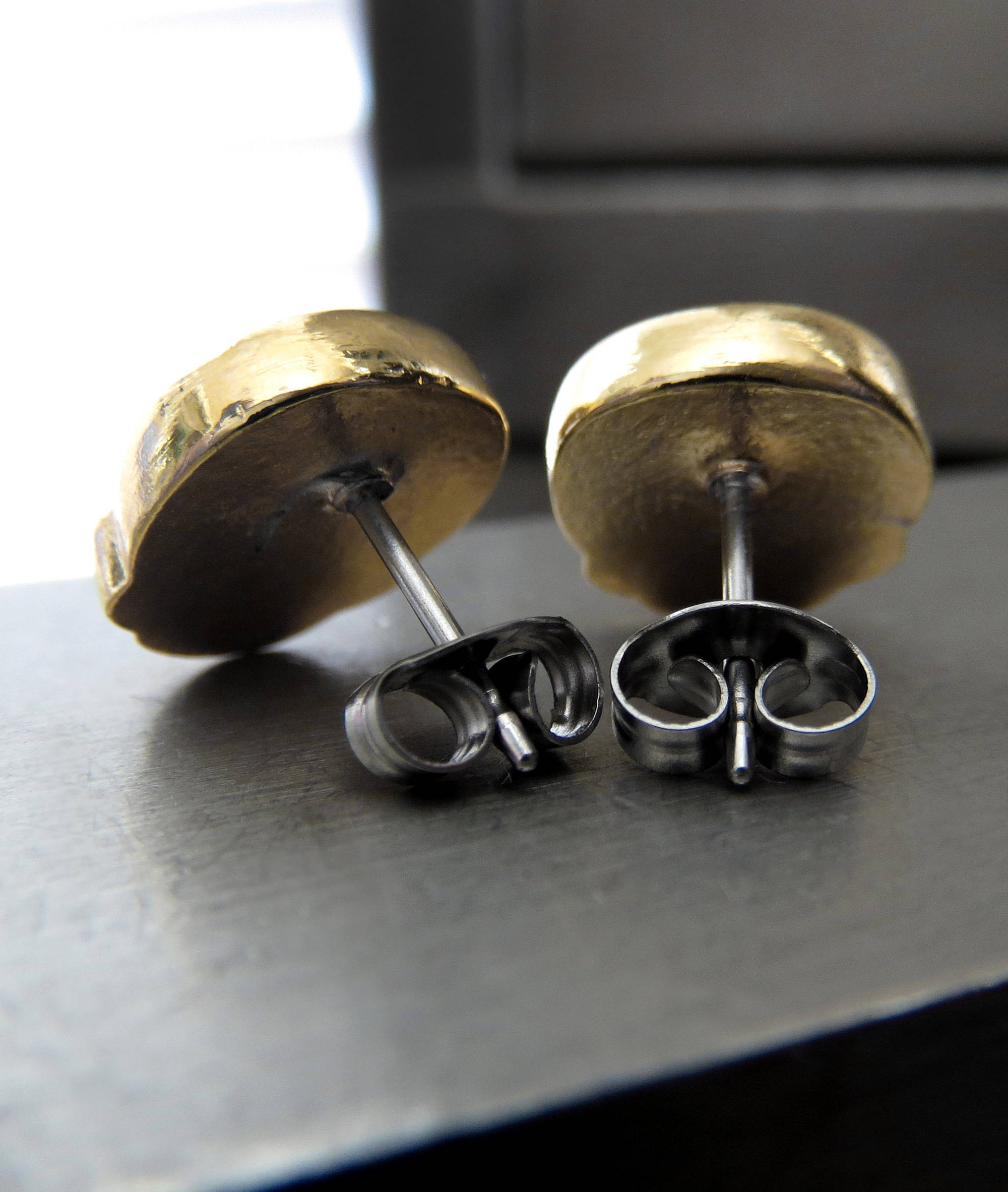 Iridescent Crystal AB Skull Stud Earrings - Gold
