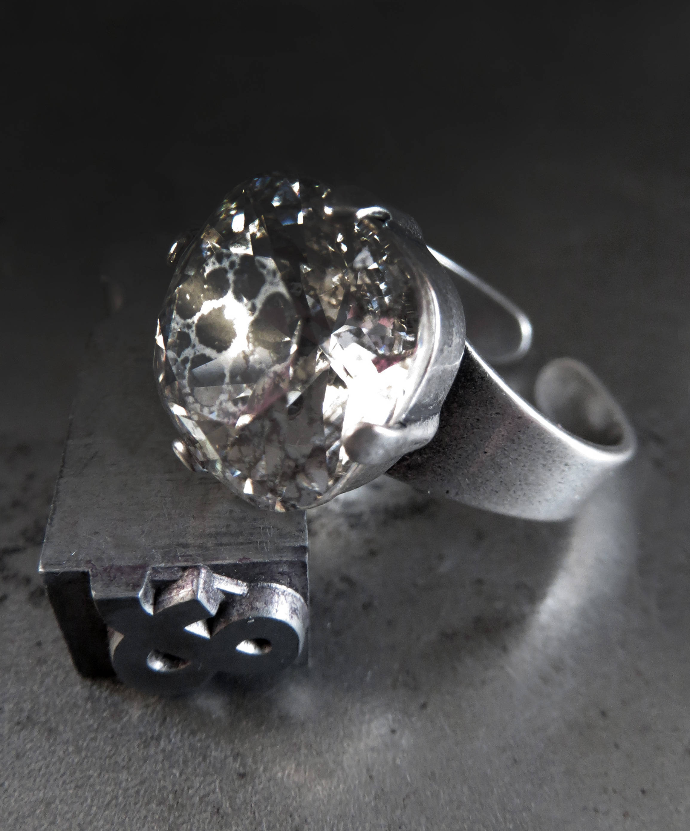 SALE - MERCURY - Silver Patina Crystal Ring