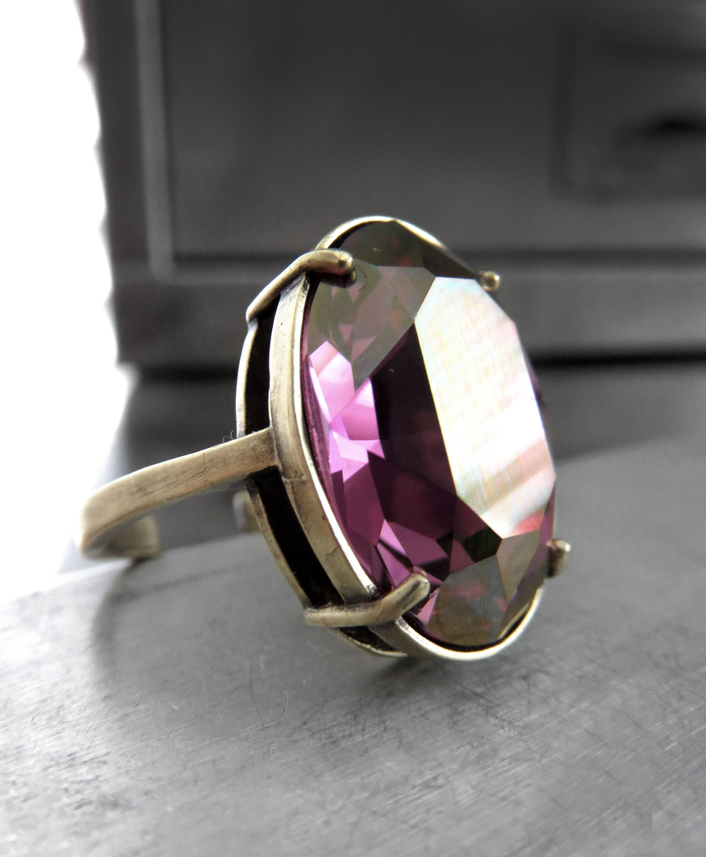 Gilded Royal Lilac Oval Crystal Ring