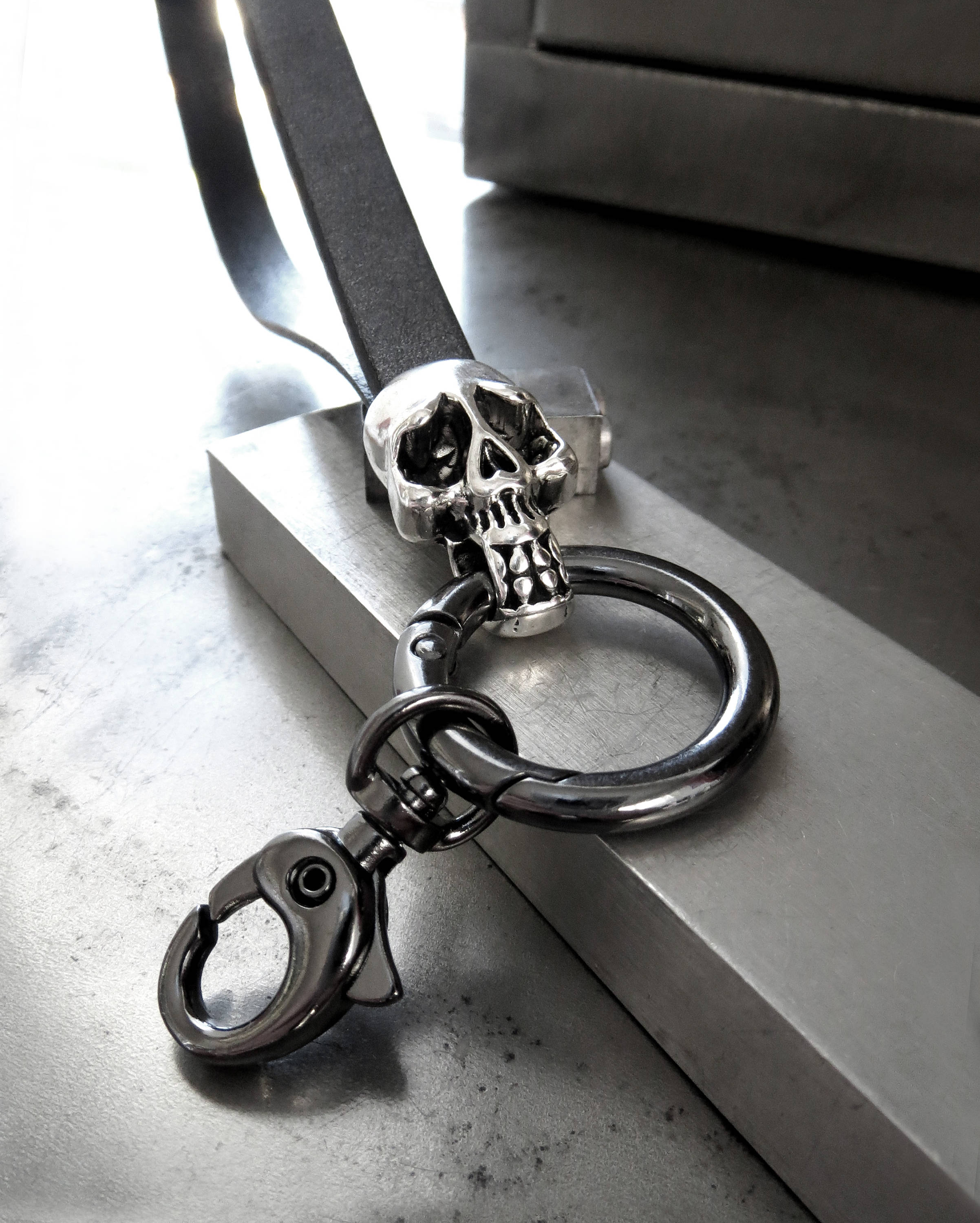 streetbrawlclothing Skull Keyfob Belt Chain 5 x Small Hole