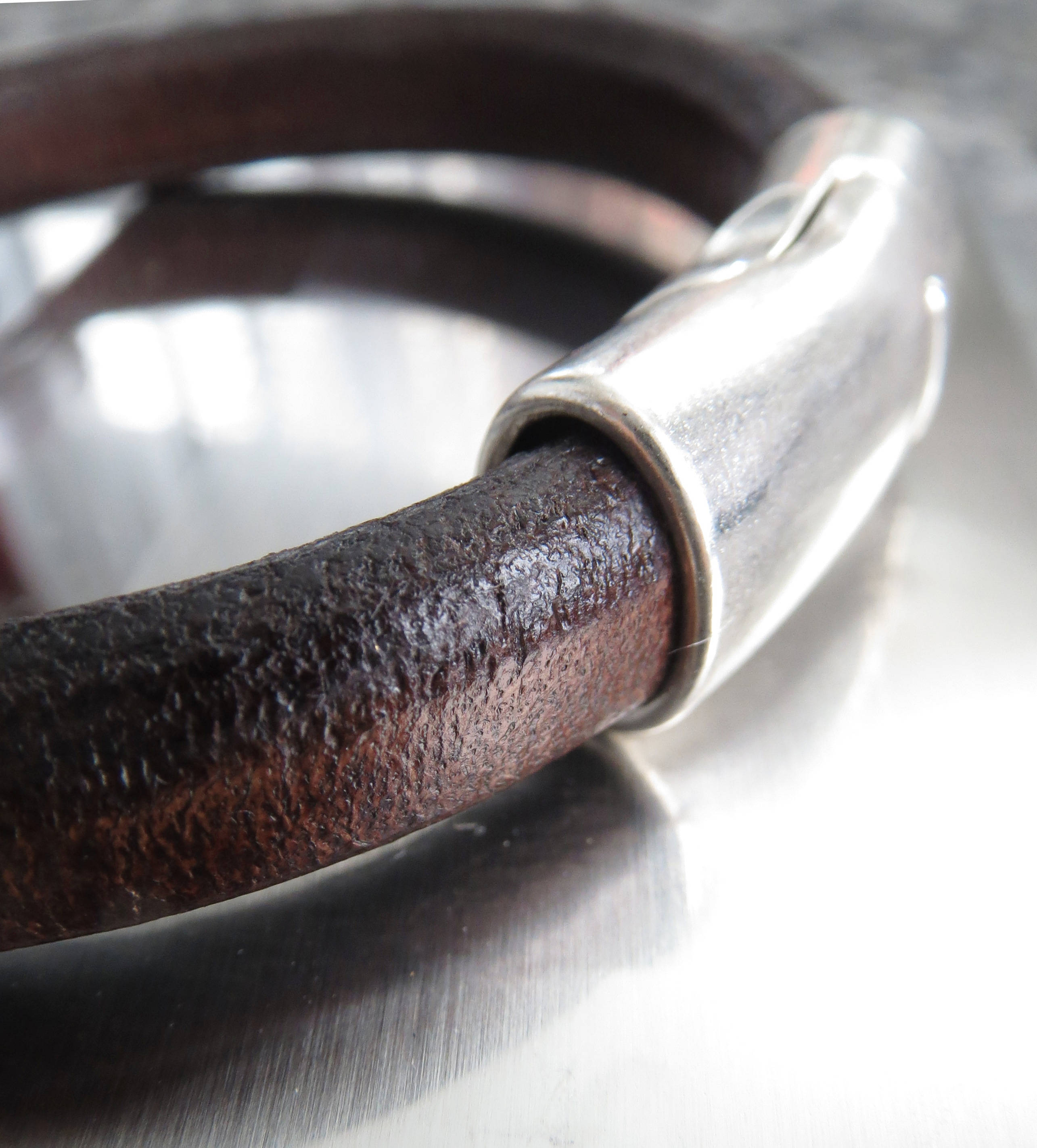 DARK ESPRESSO - Unisex Dark Brown Leather Bracelet