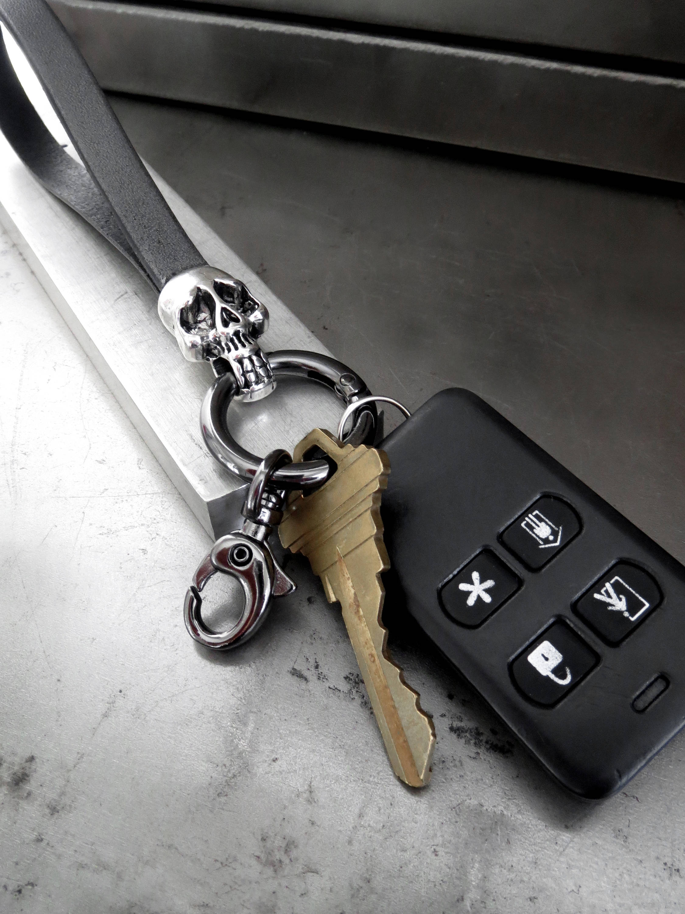 Silver Skull Keyring with Gunmetal Black Leather Wrist Strap
