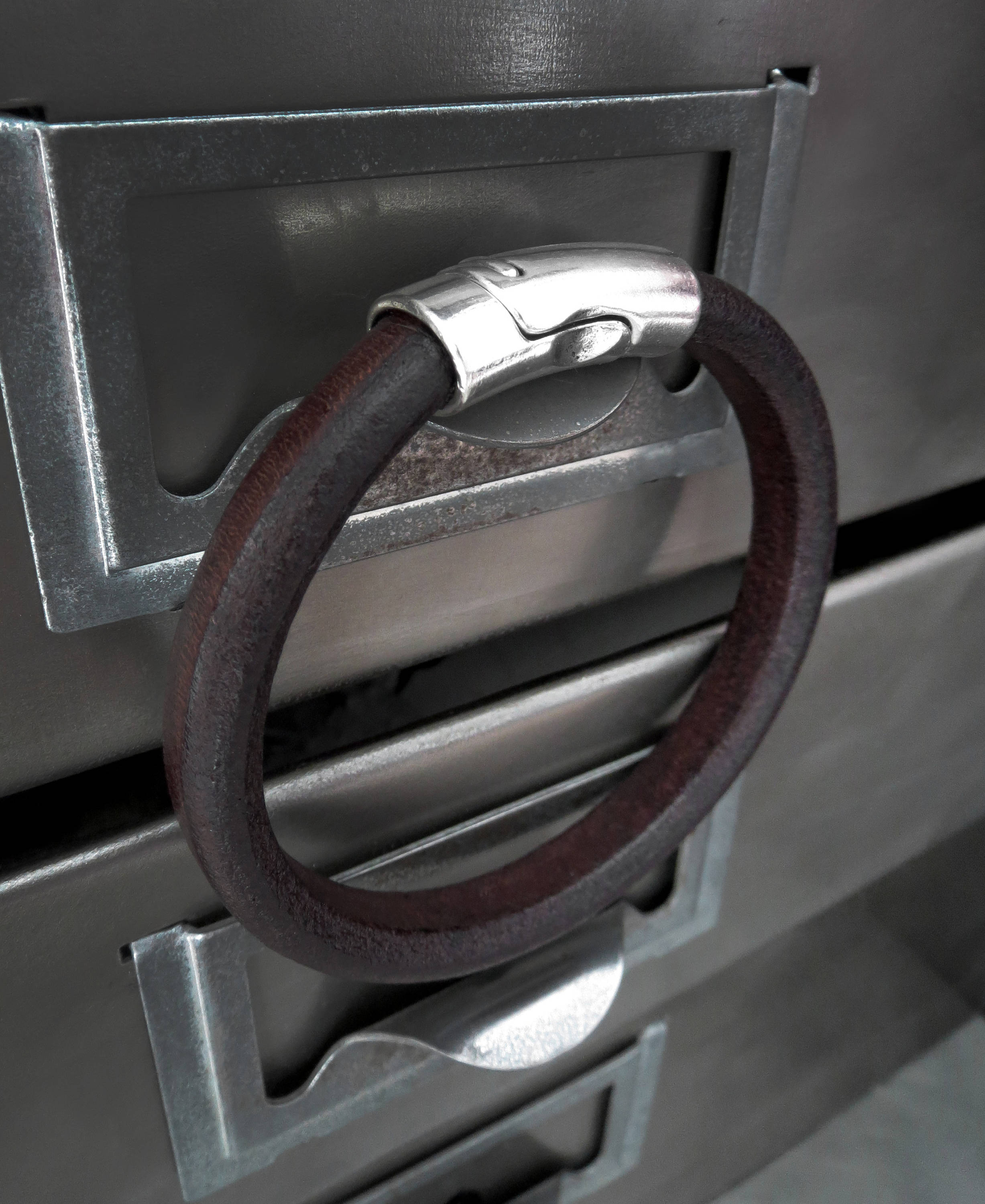 DARK ESPRESSO - Unisex Dark Brown Leather Bracelet