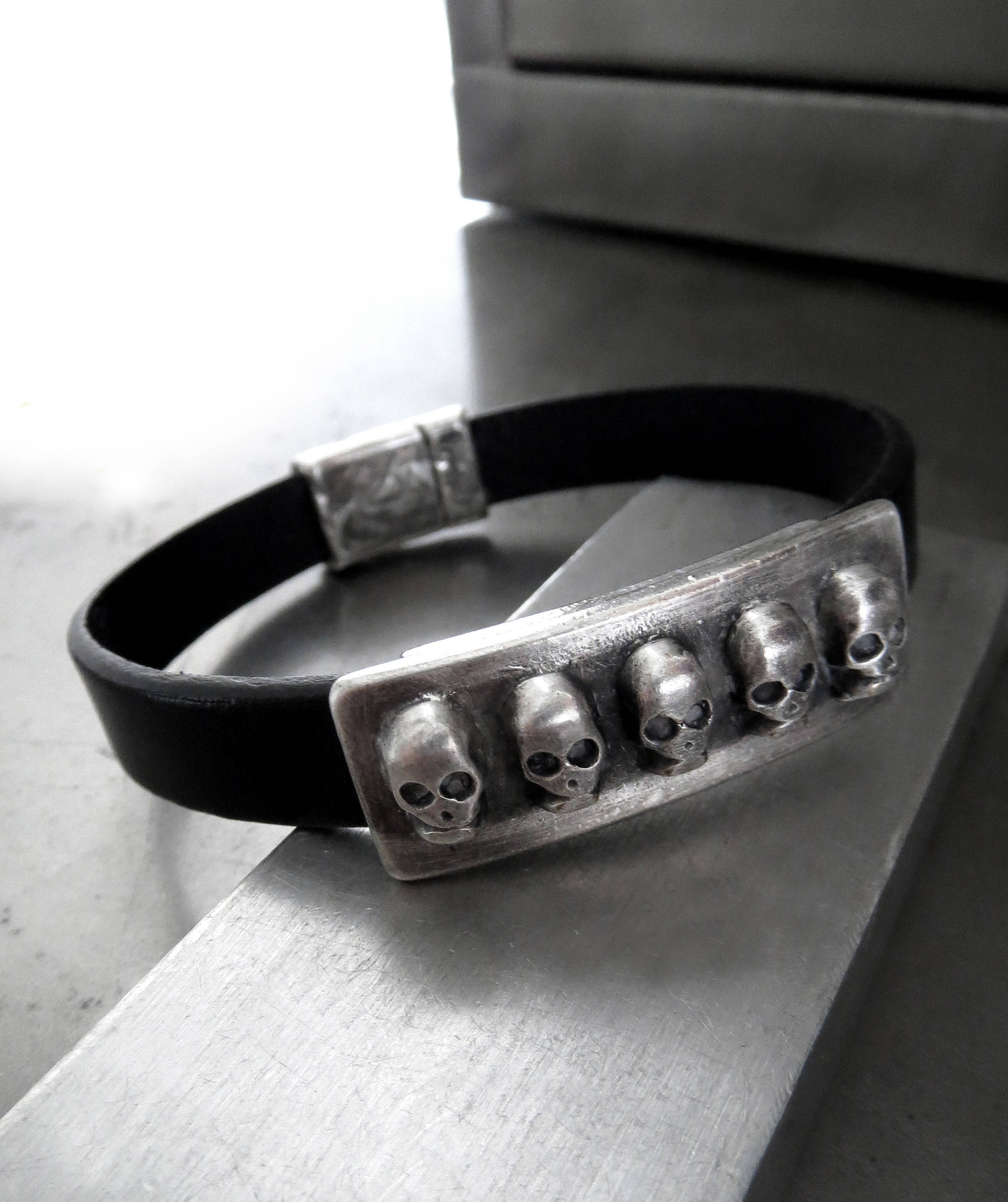 FIVE SKULLS - Black Leather Bracelet with Antiqued Silver Skulls