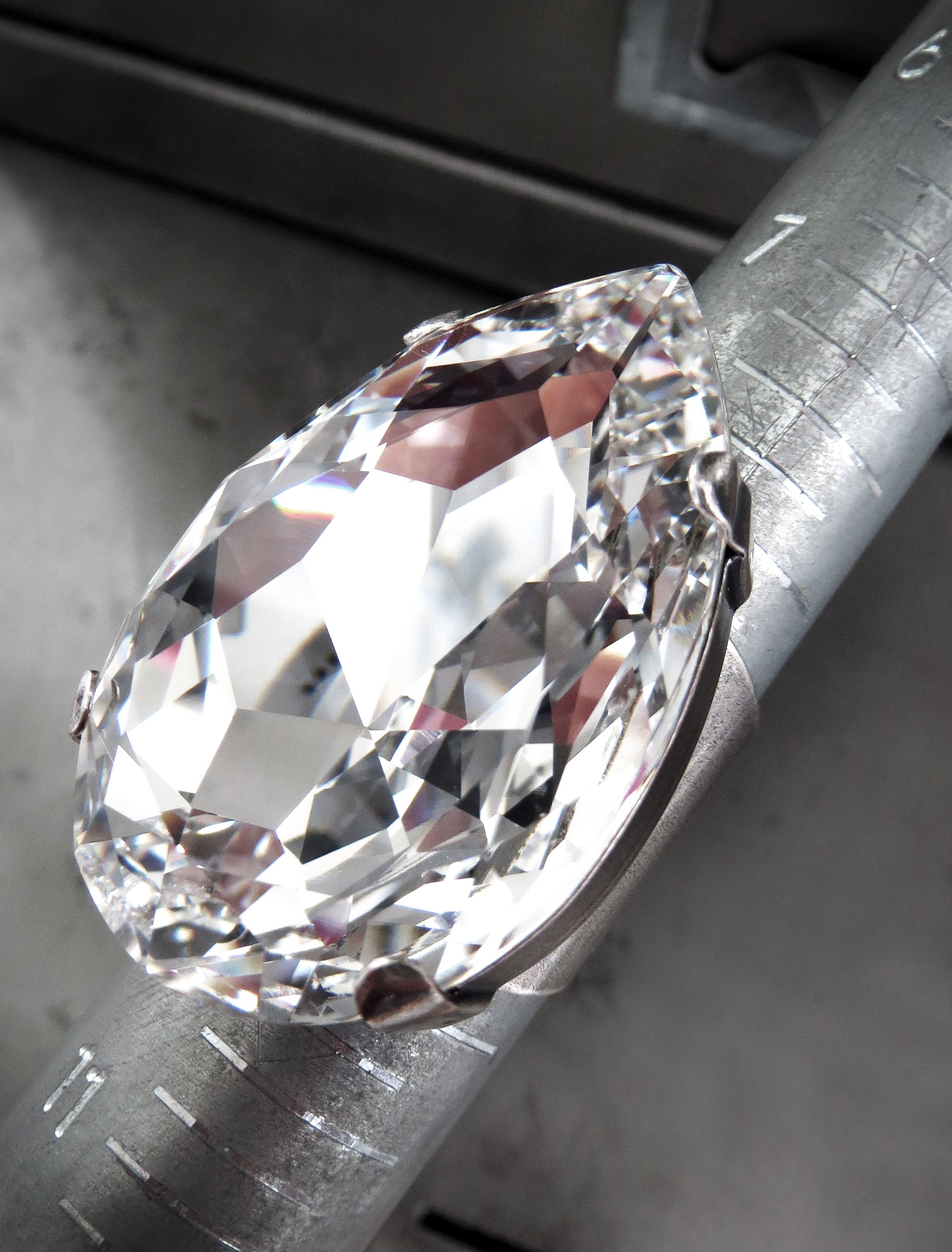 STAR STRUCK - Extra Large Teardrop Clear Crystal Cocktail Ring