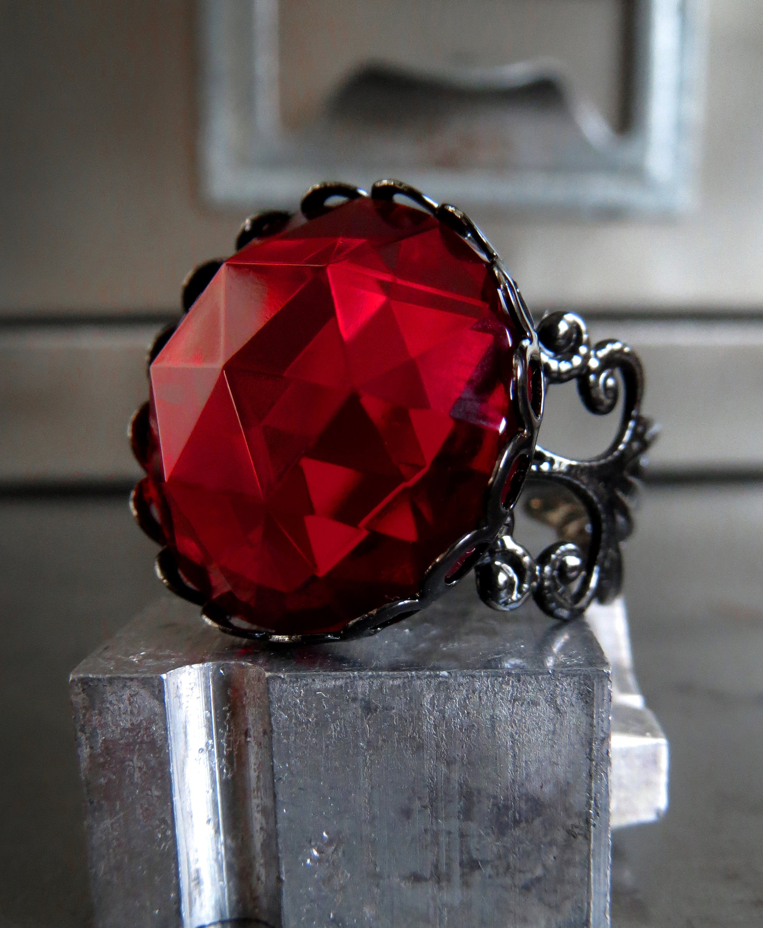 Deep Blood Red Gothic Halloween Ring - Black Filigree Band