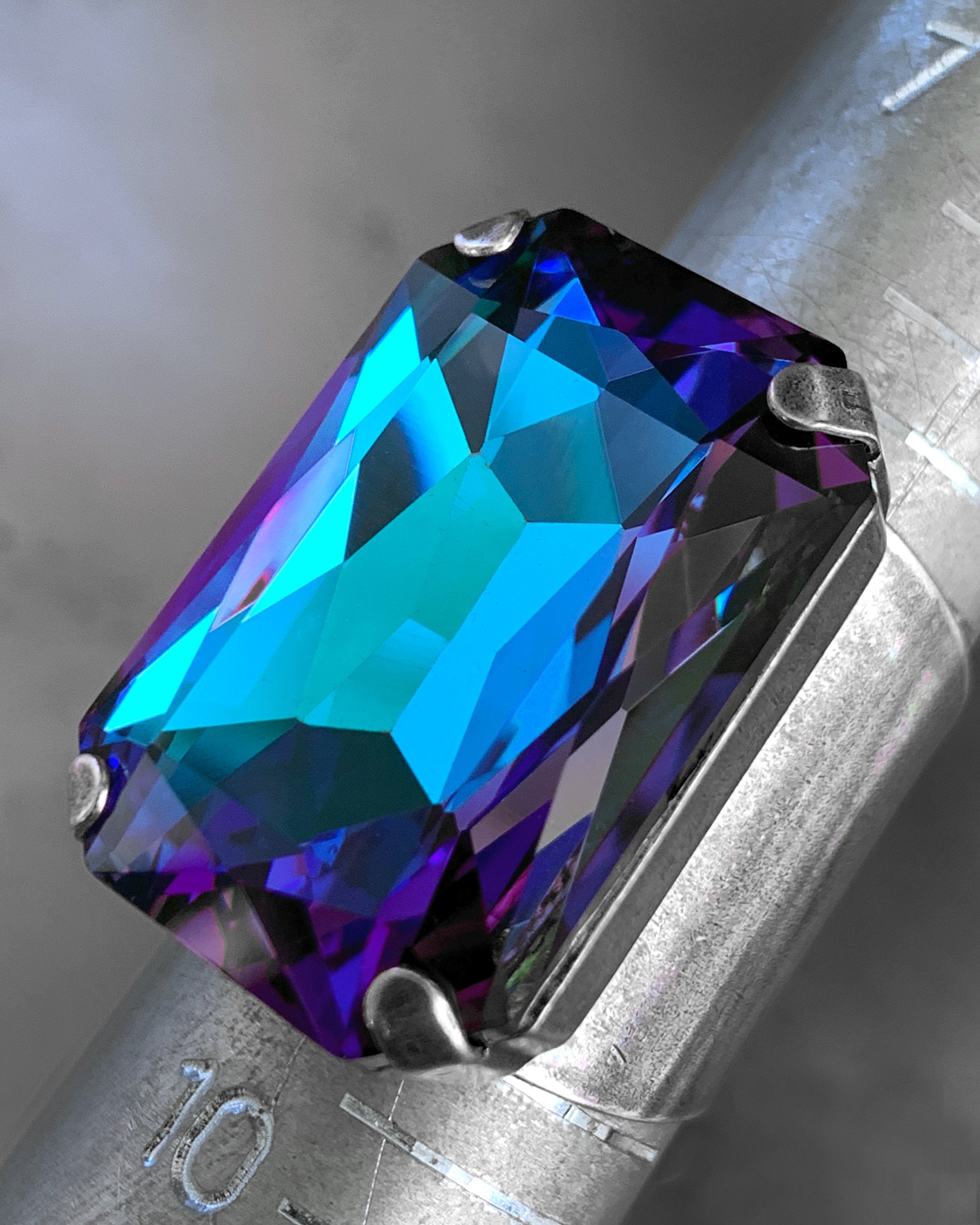 ILLUSION - Large Swarovski Crystal Crystal Ring in Heliotrope - Aqua, Blue, Violet Purple Crystal Ring - Unisex - LIMITED EDITION