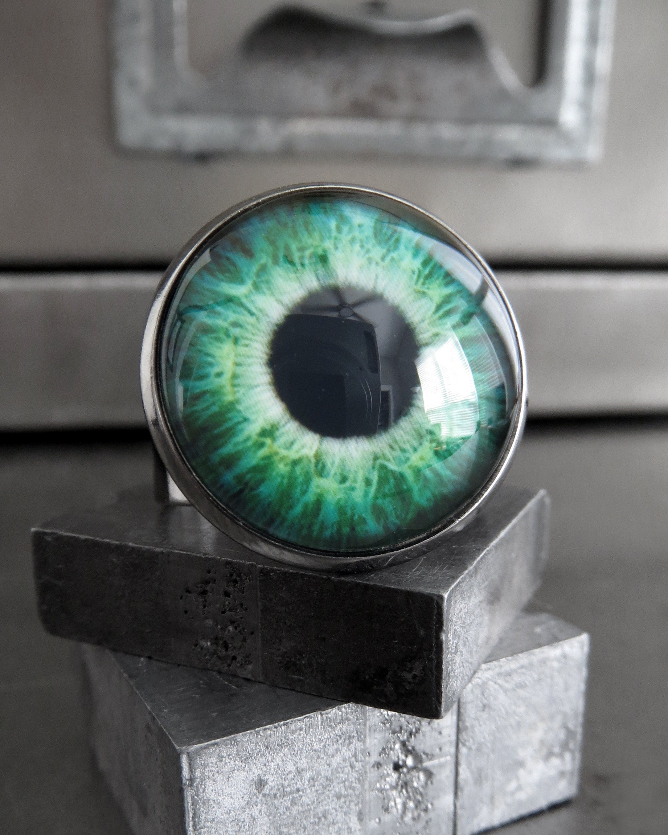 Monster Green Eyeball Ring - Two Sizes - Realistic Eye Ball Ring, Evil Eye Ring, Adjustable Black Ring Band - Goth Halloween Gift for Teen