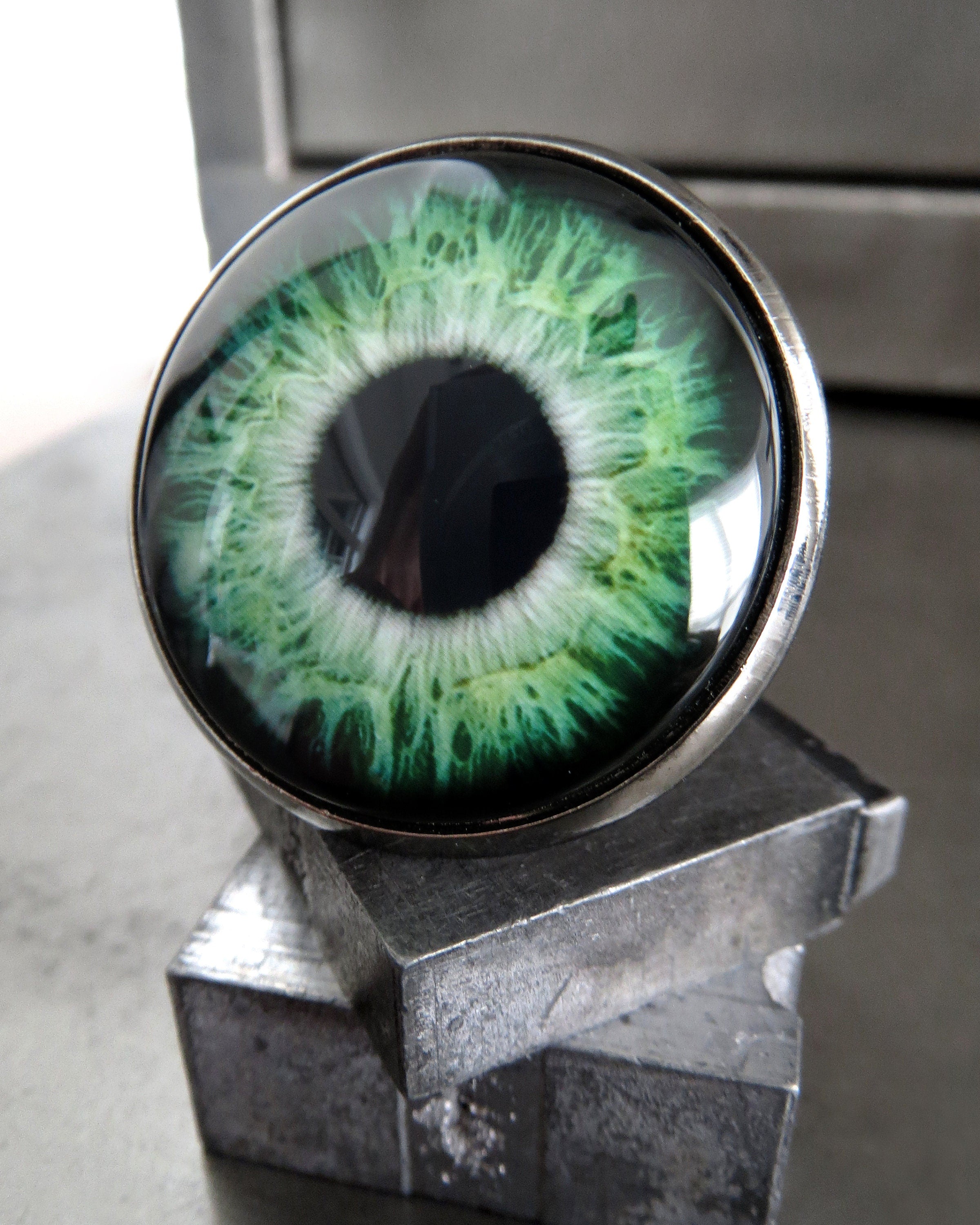 Monster Green Eyeball Ring - Two Sizes - Realistic Eye Ball Ring, Evil Eye Ring, Adjustable Black Ring Band - Goth Halloween Gift for Teen