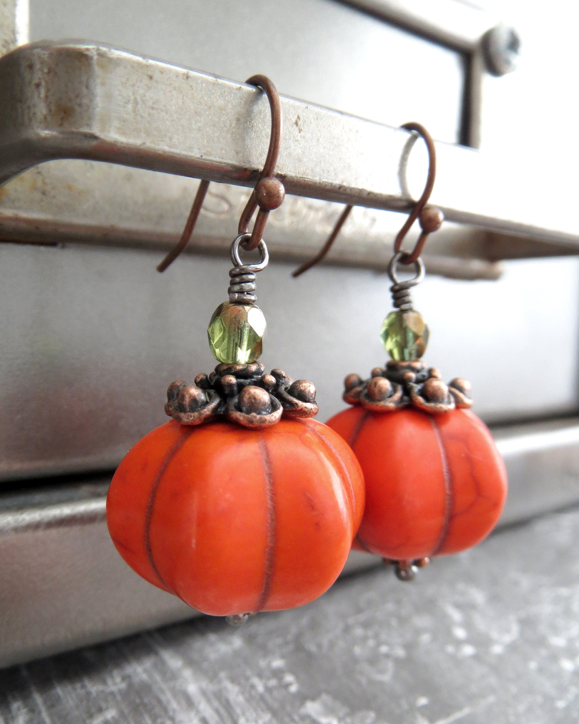 Bright Orange Pumpkin Earrings for Halloween -  Vintage Style Halloween Jewelry, Halloween Pumpkin Earrings, Orange Pumpkin Earrings