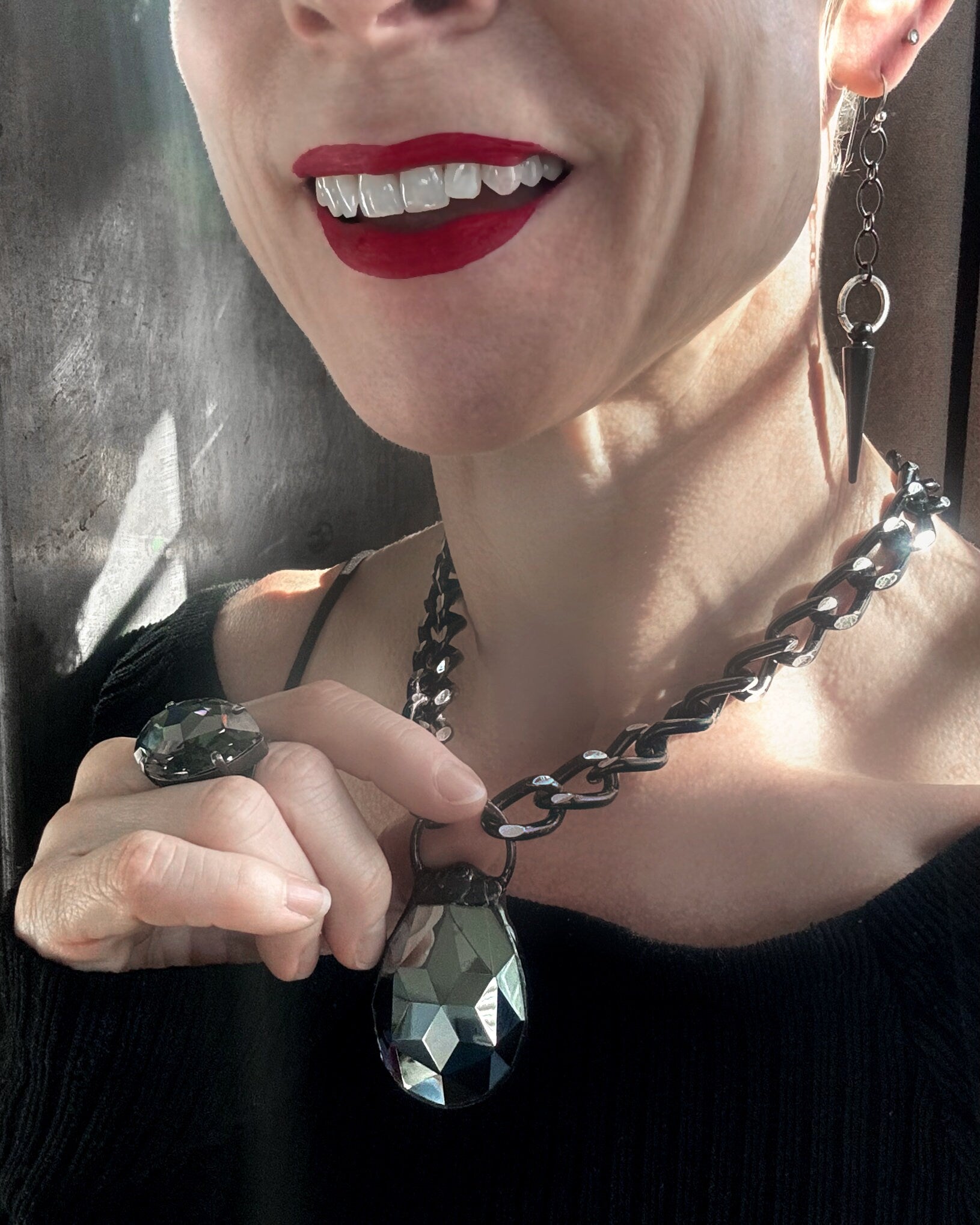 TWO-FACED - Two-Sided Large Teardrop Pendant Necklace with Thick Black and Silver Faceted Chain - Metallic Silver and Black Diamond Teardrop