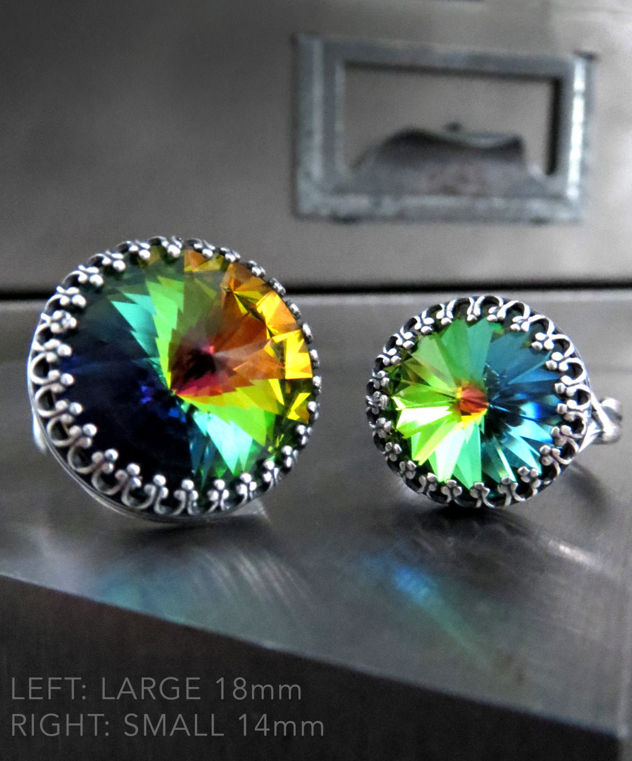 Rainbow Rivoli Crystal Ring - Vintage Style Crown Bezel