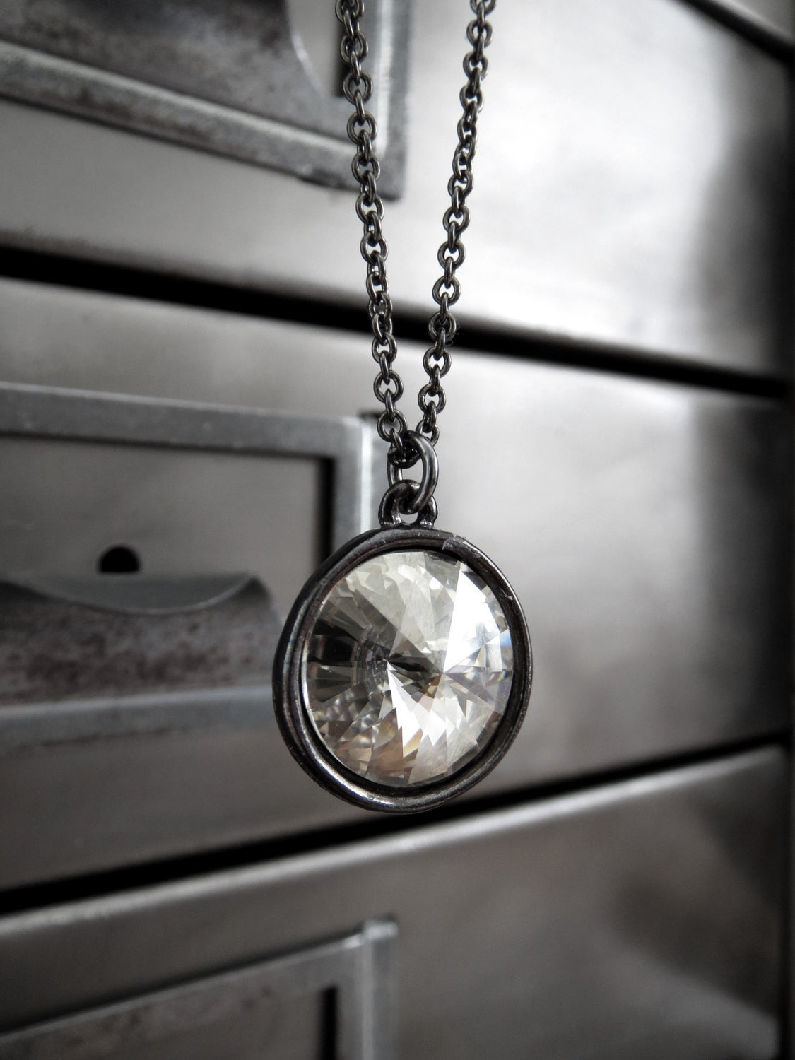 MOONLIGHT - Modern Crystal Rivoli Pendant Necklace