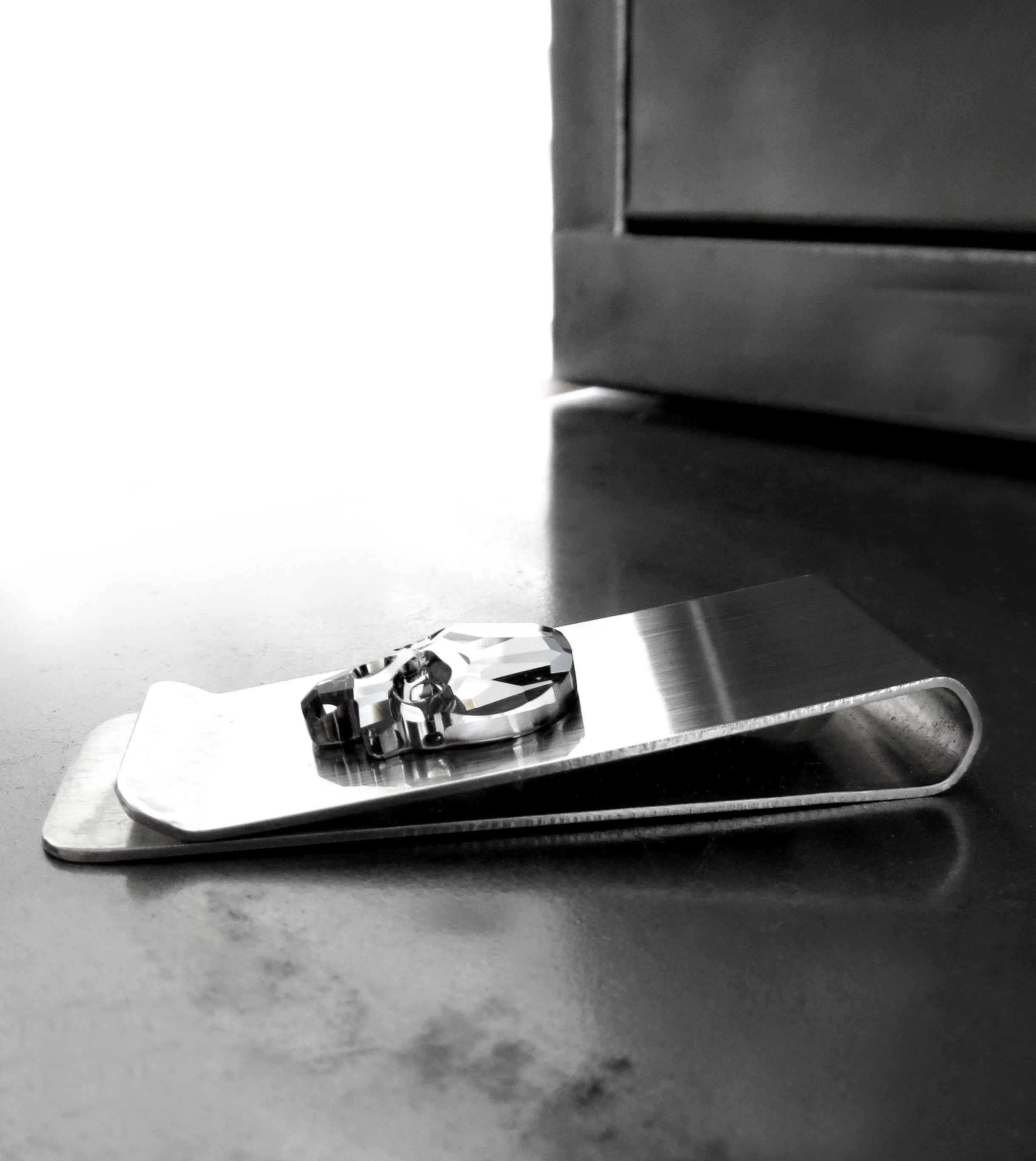 Black Skull Money Clip - Black Night Crystal