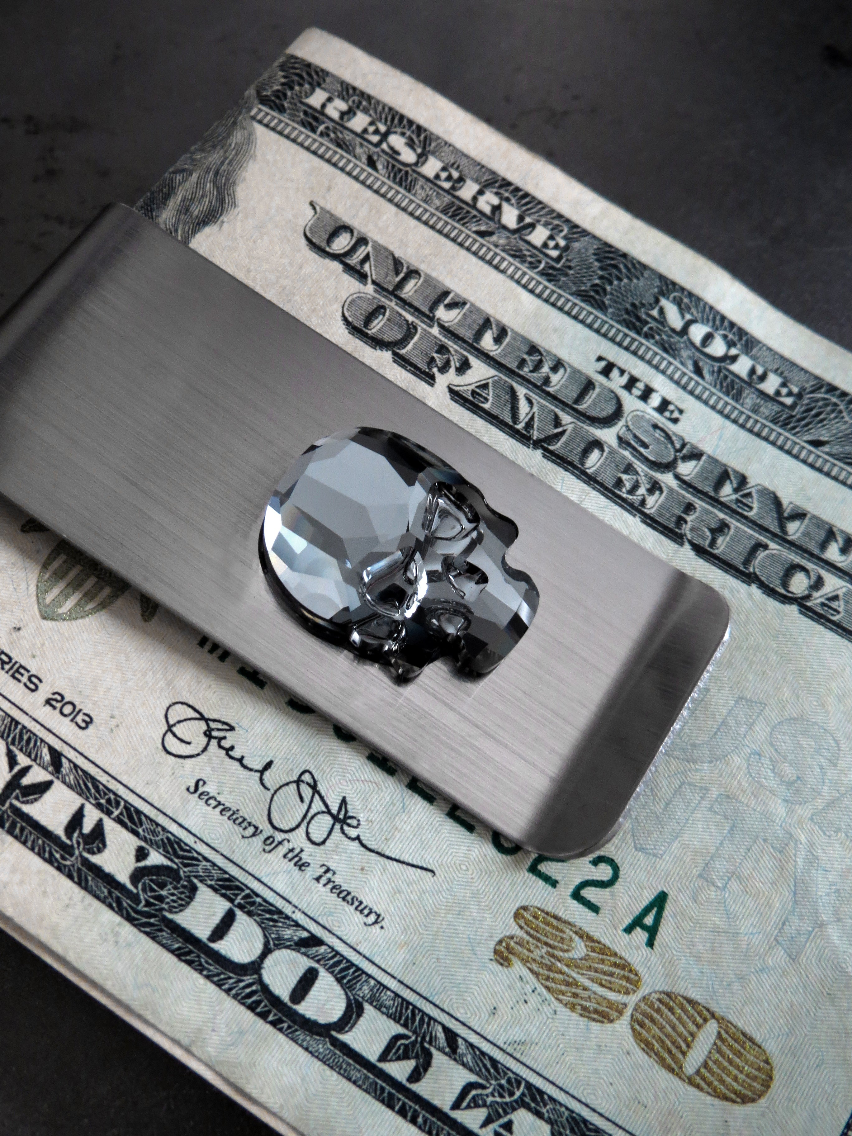 Black Skull Money Clip - Black Night Crystal