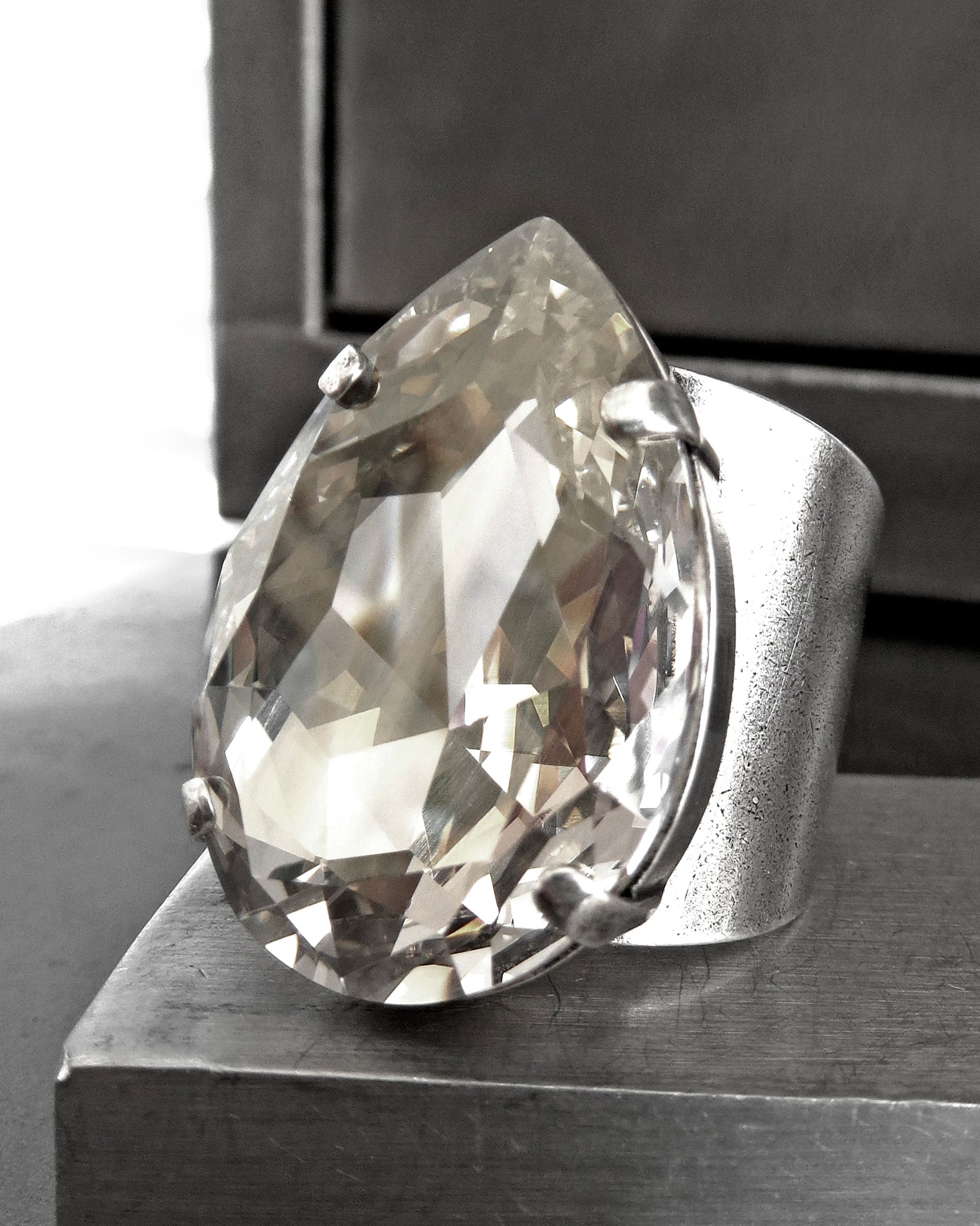 ILLUMINATE - Large Teardrop Crystal Ring - Crystal Silver Shade