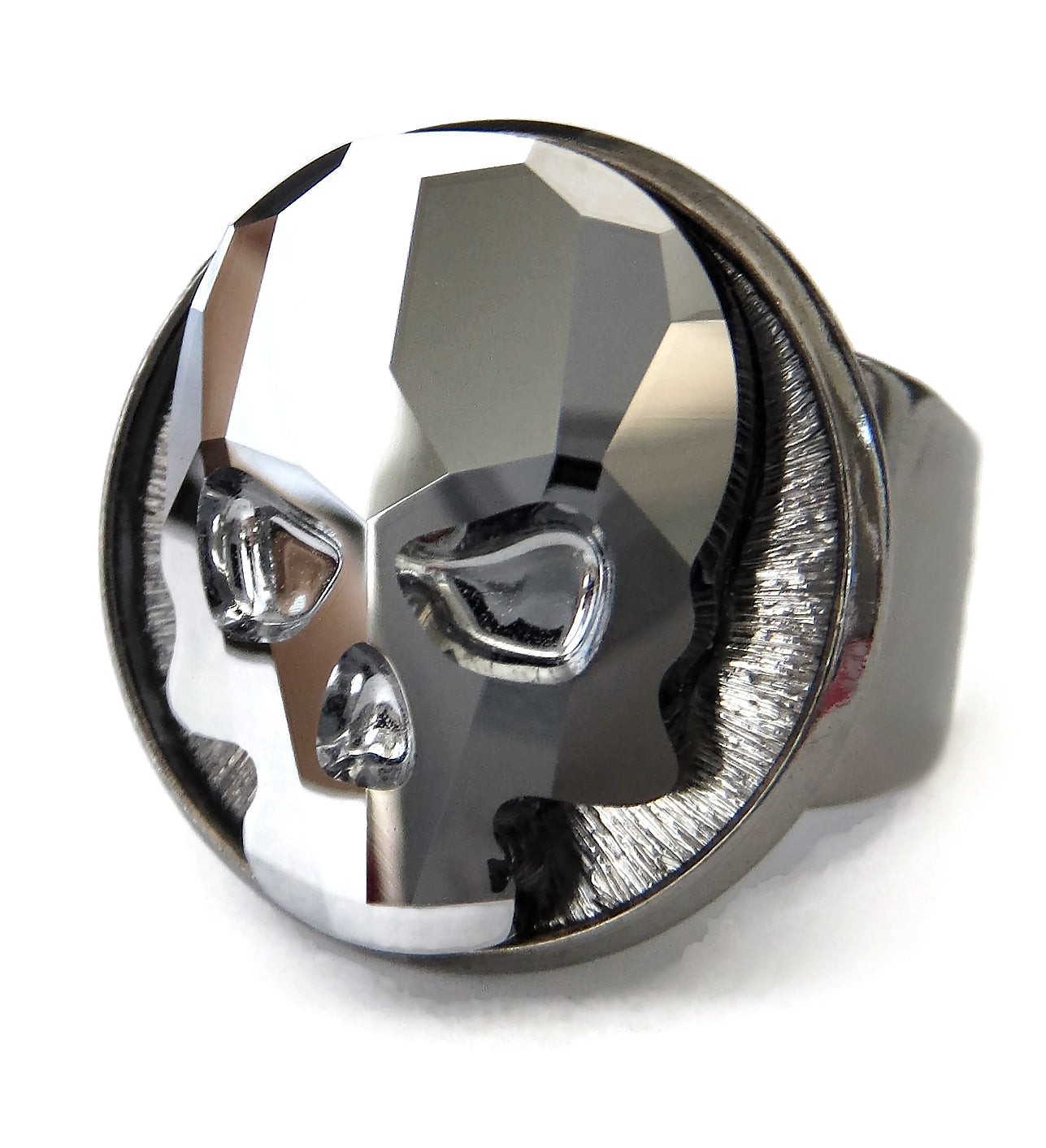 Crystal Skull Ring with Metallic Silver Crystal