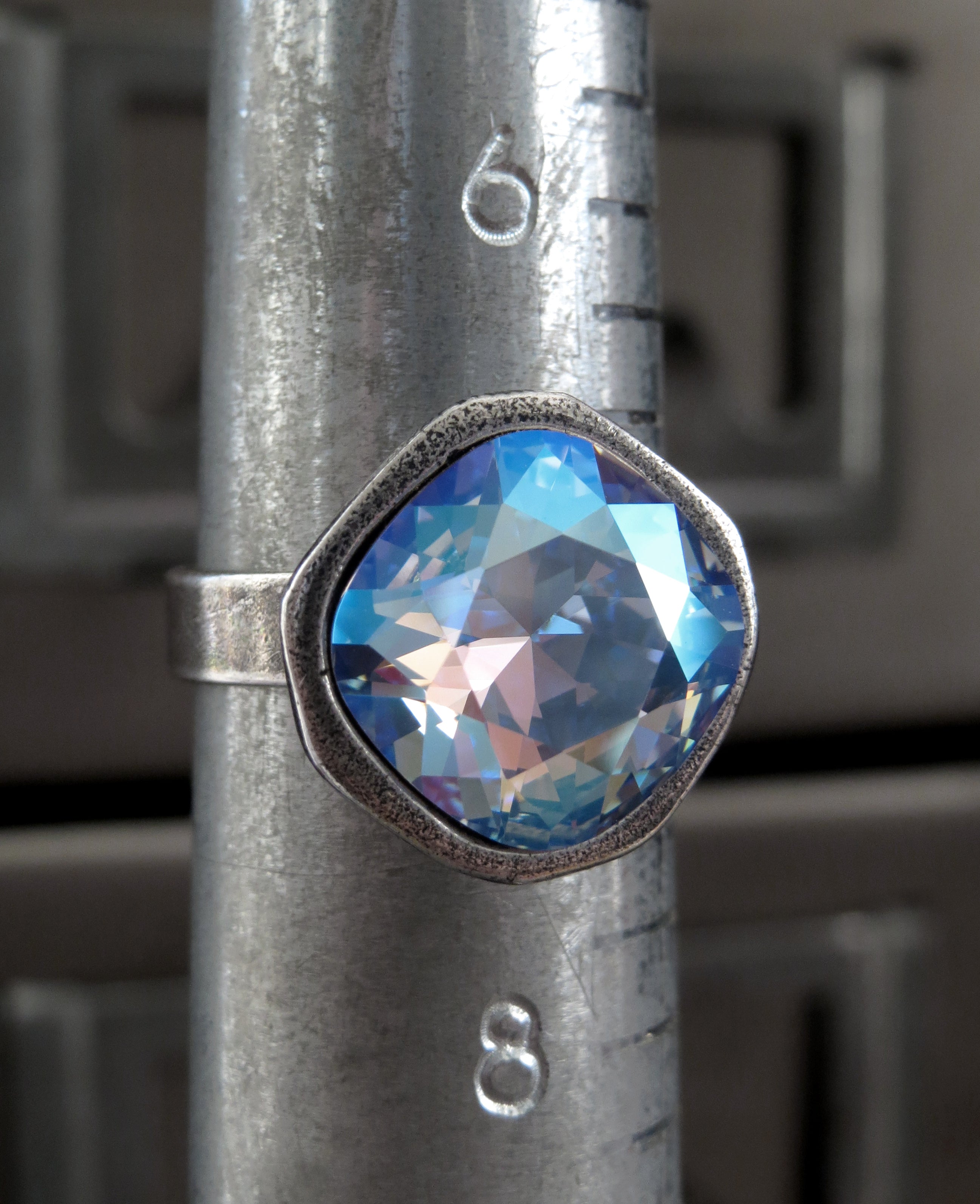 GLACIER -  Crystal Ring in Shimmer Blue