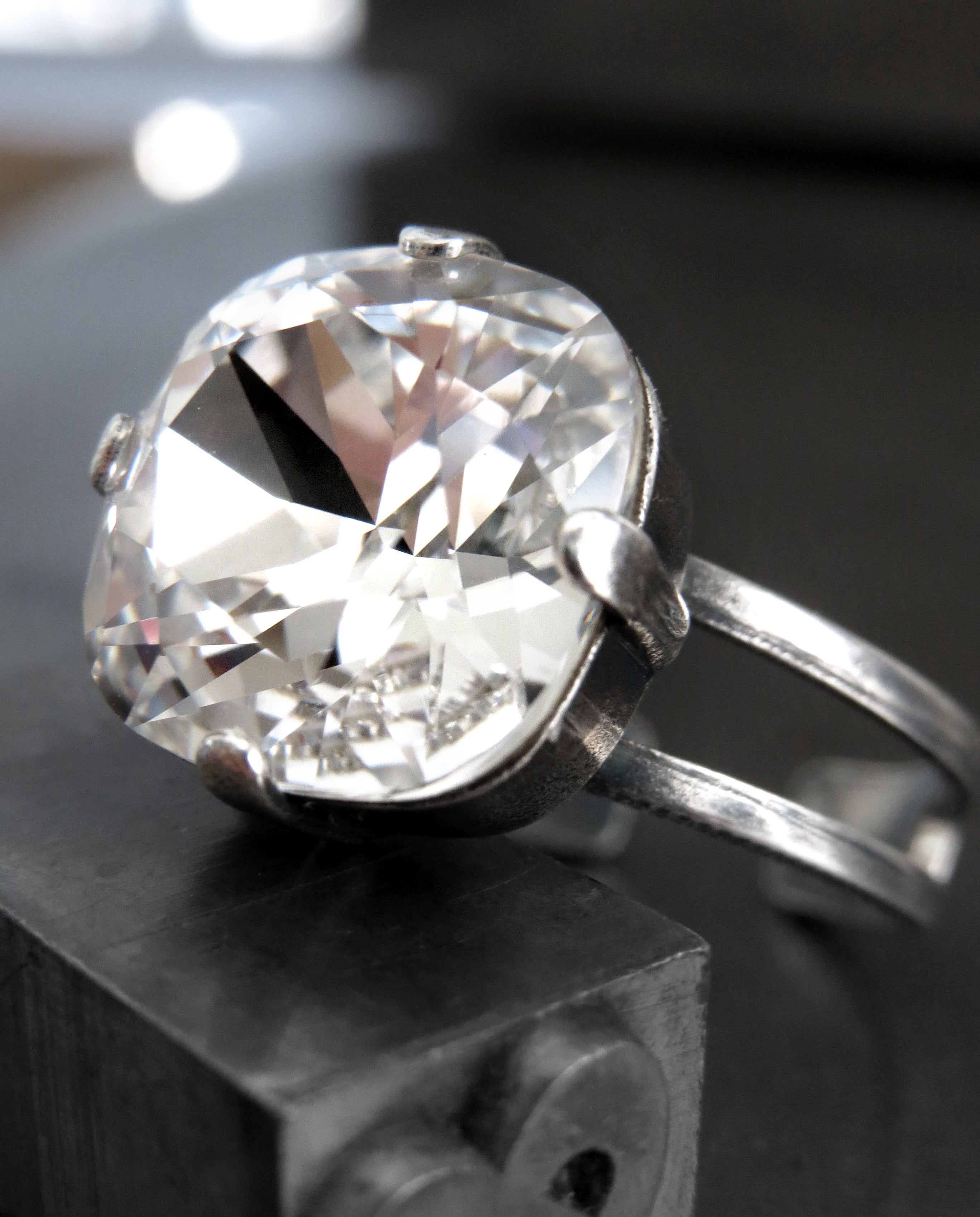 PROMISE - Brilliantly Sparkly Clear Crystal Ring