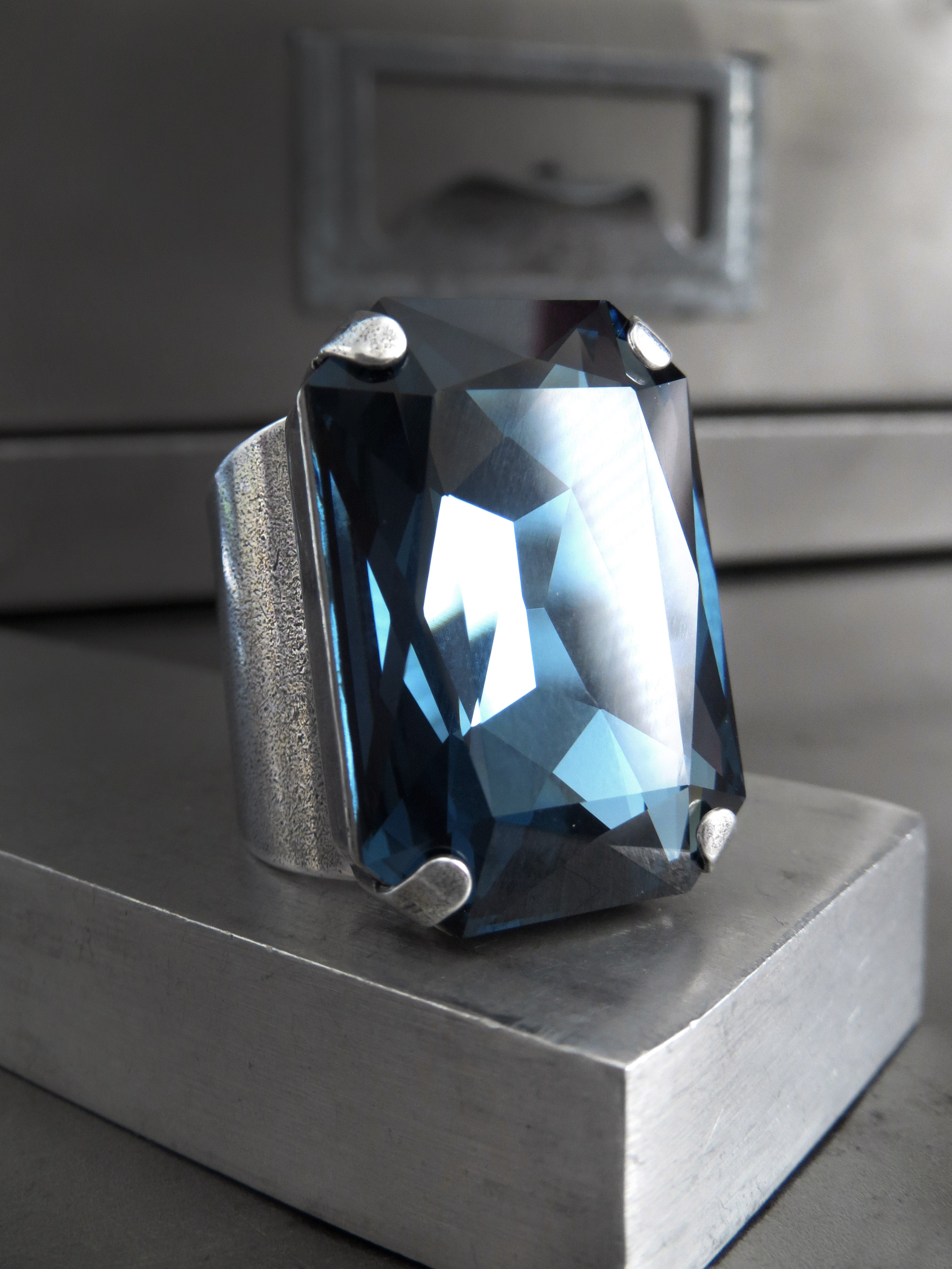 NOBILITY - Large Rectangle Crystal Ring in Deep Midnight Blue