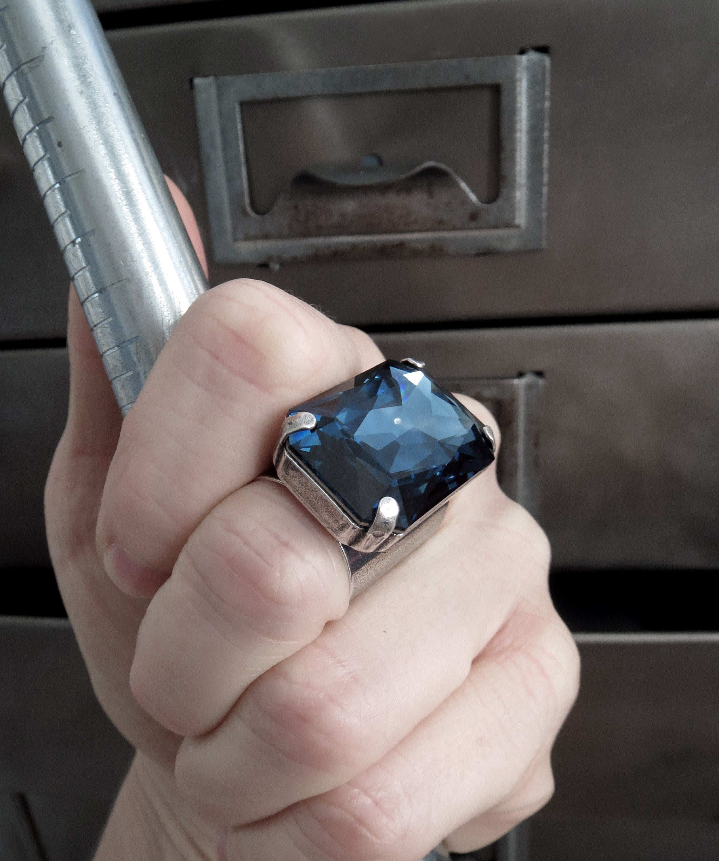 NOBILITY - Large Rectangle Crystal Ring in Deep Midnight Blue