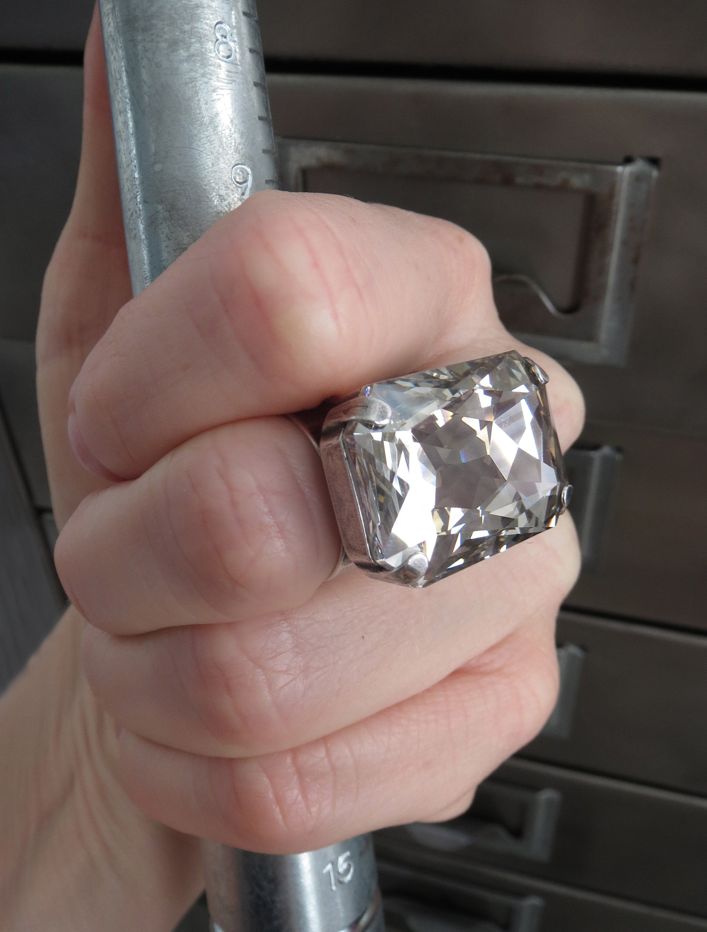 LUMINOUS - Large Rectangle Crystal Ring with Vintage Silver Sheen
