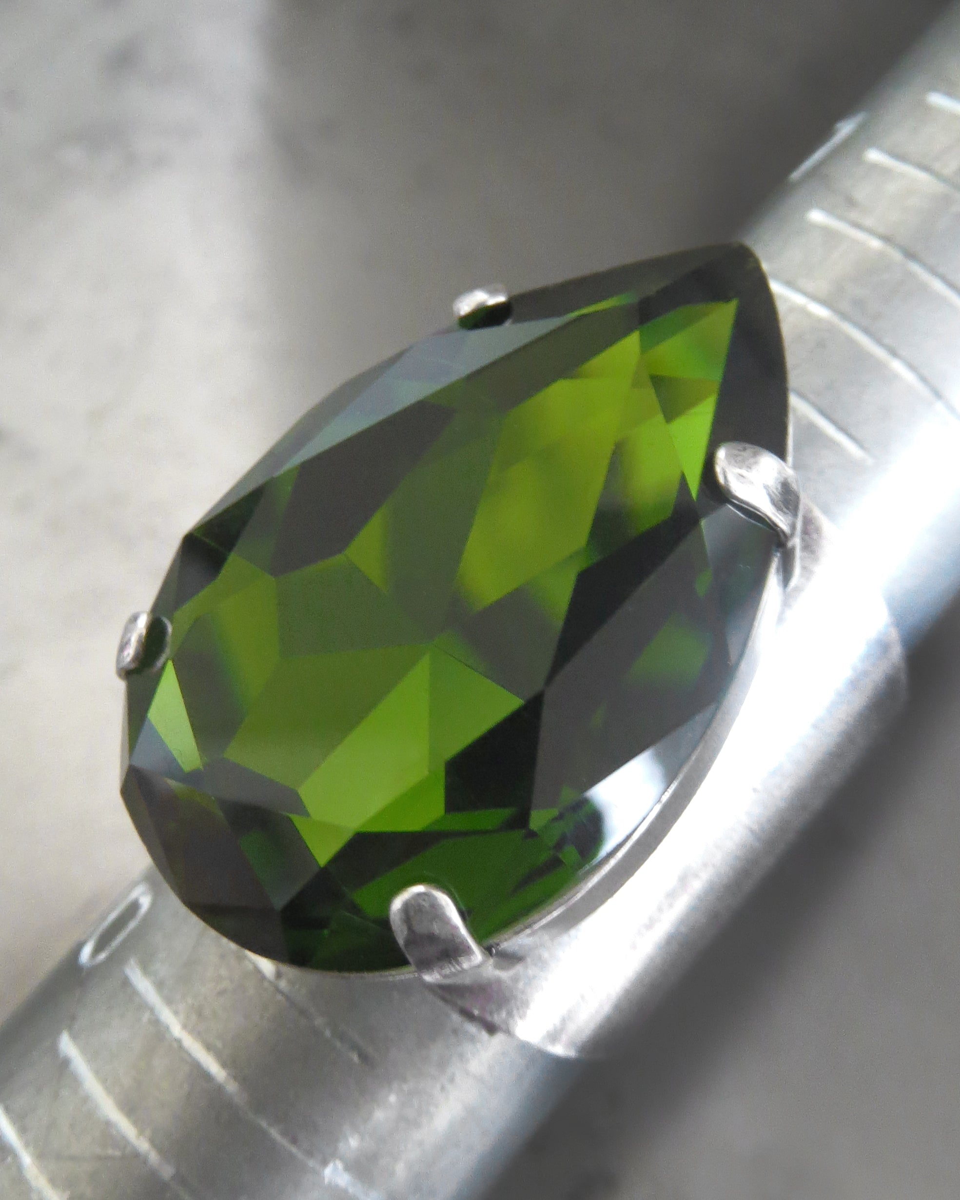 POISON - Large Olivine Green Teardrop Crystal Ring