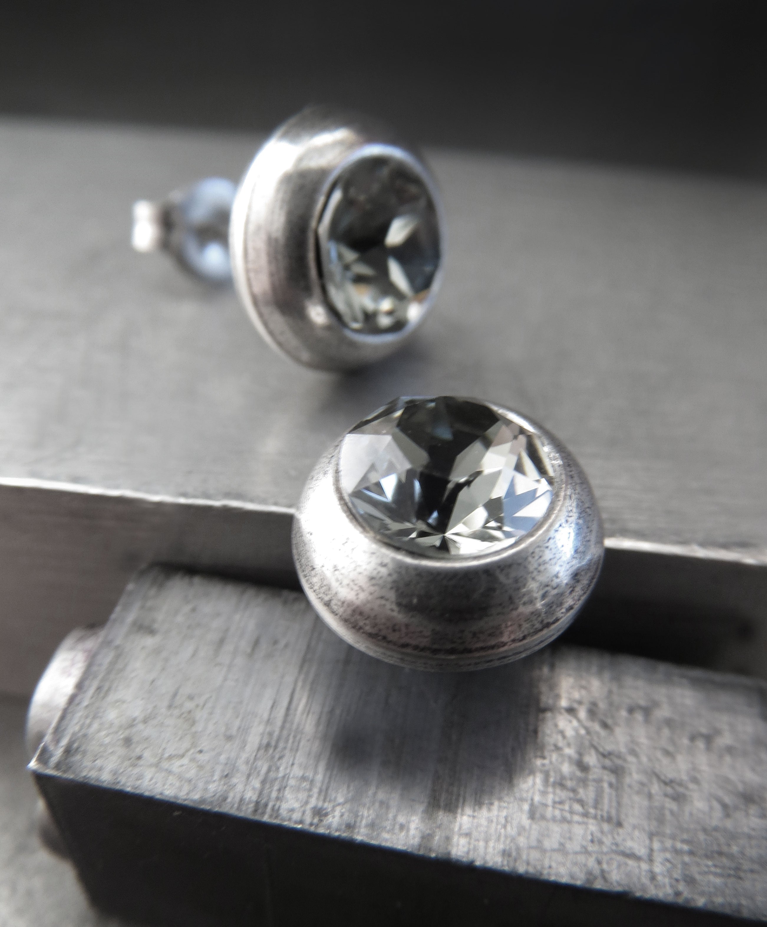 Ultra Modern Black Diamond Crystal Stud Earrings - Antiqued Silver